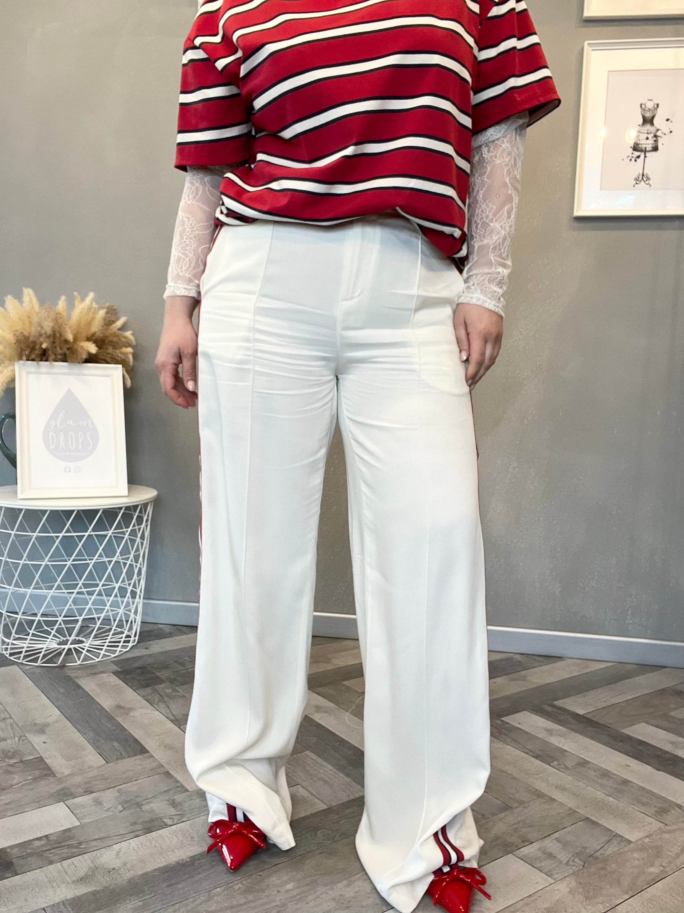 Lumina pantaloni con righe laterali