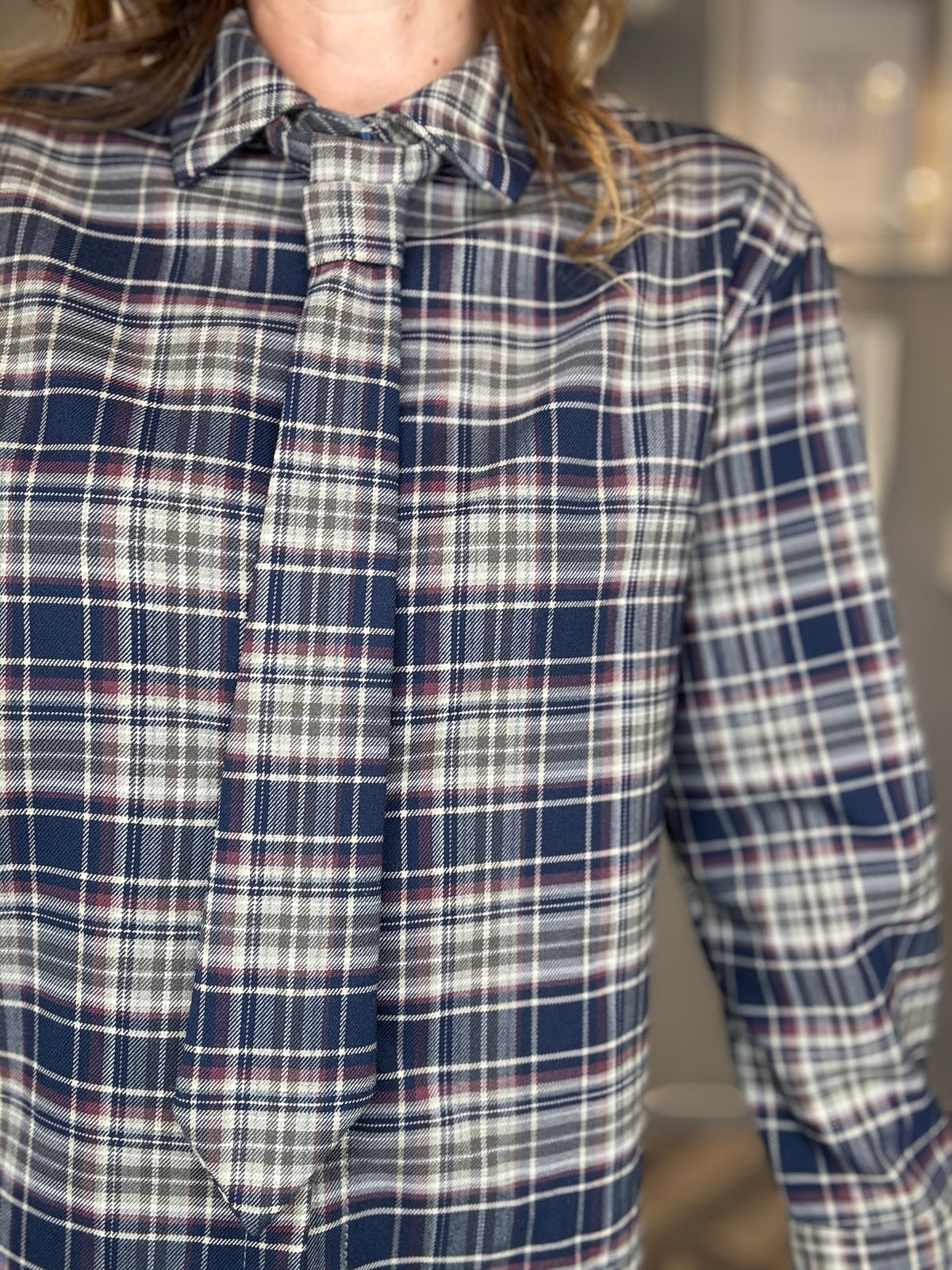 Camicia check blu e bordeaux con cravatta