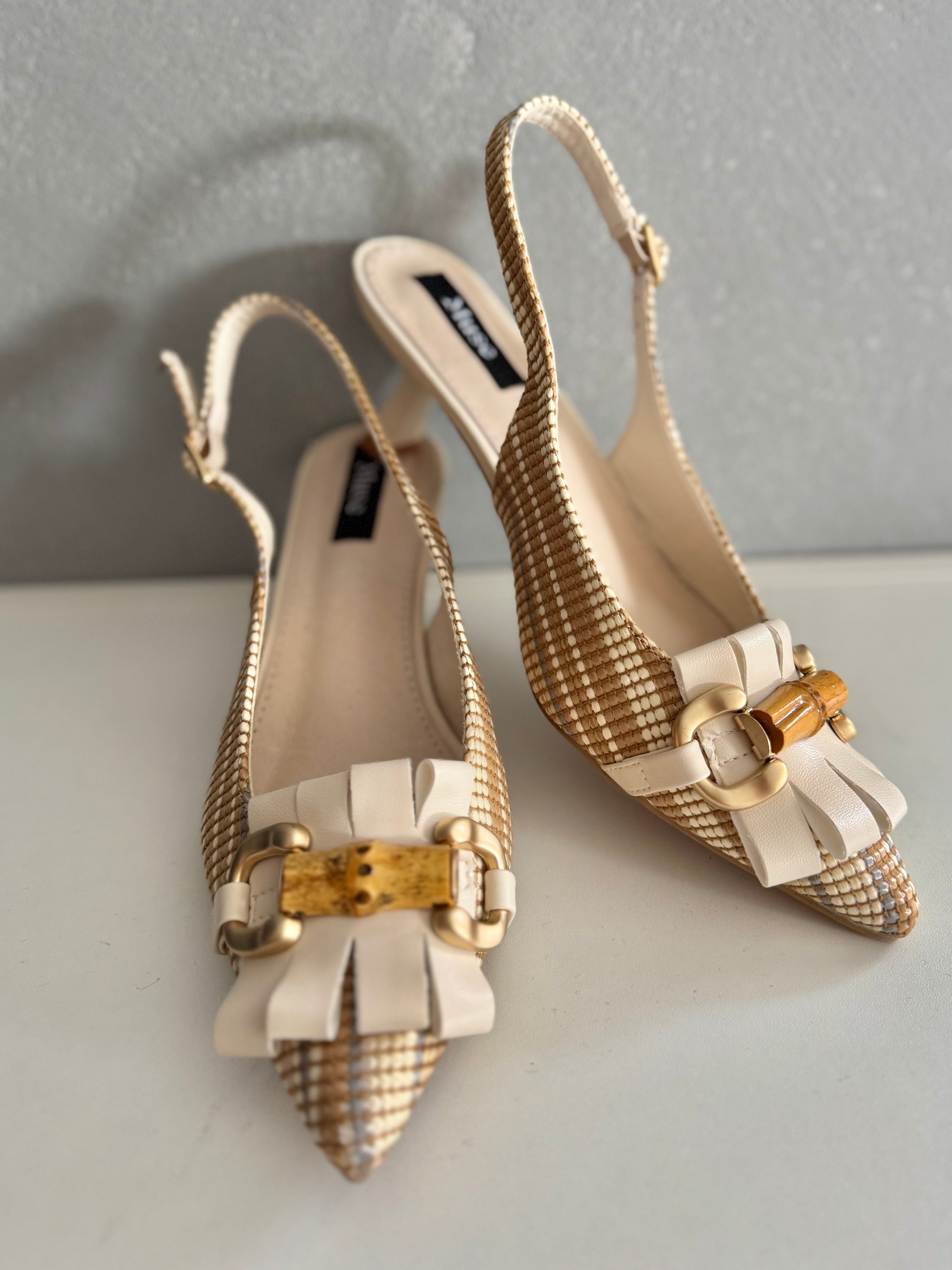 Décolleté Slingback con frange