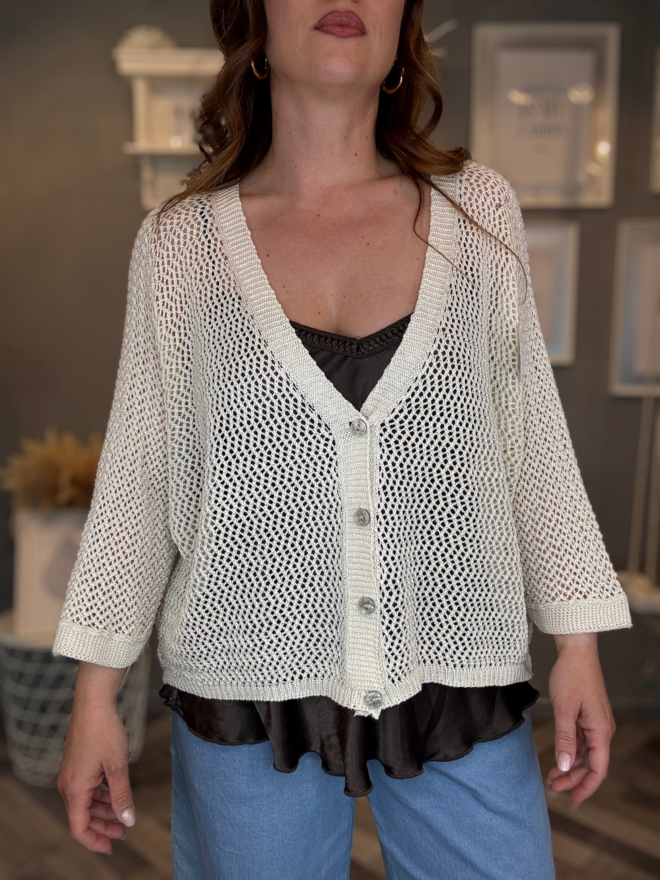 Cardigan traforato in cotone panna