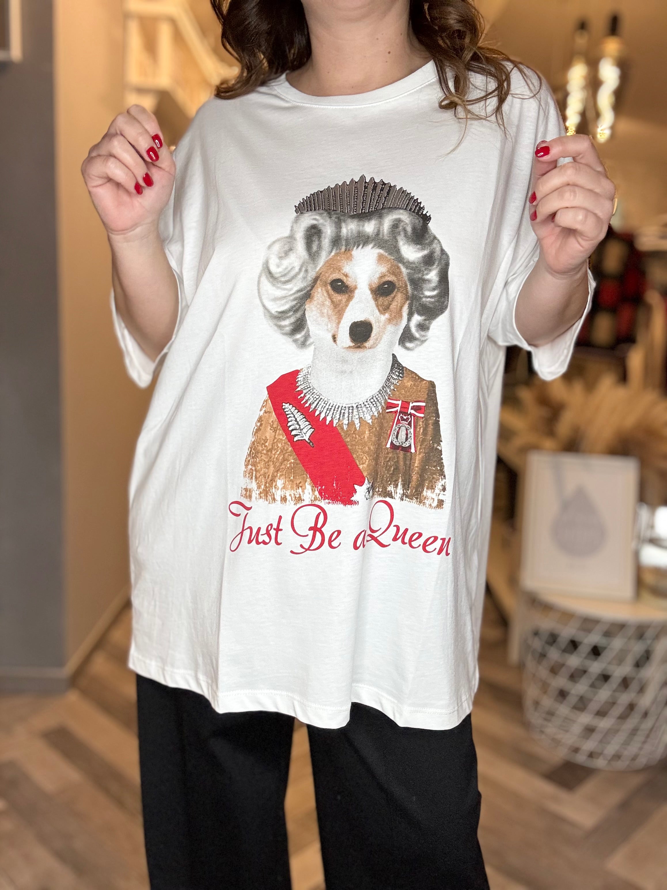 Lumina t-shirt over Just be a queen