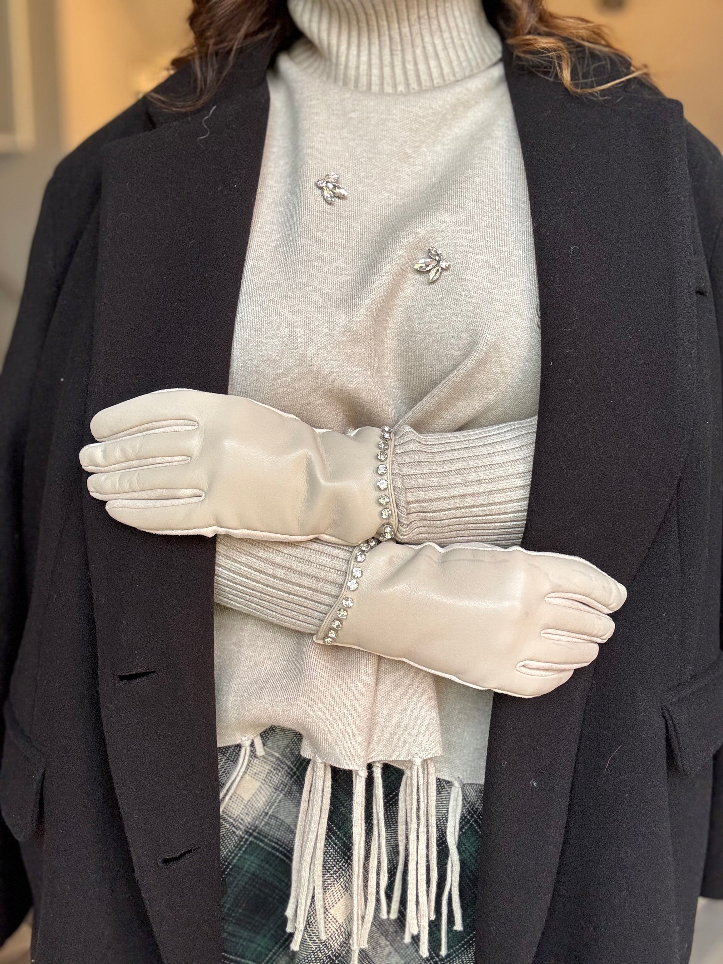 Guanti in ecopelle con strass