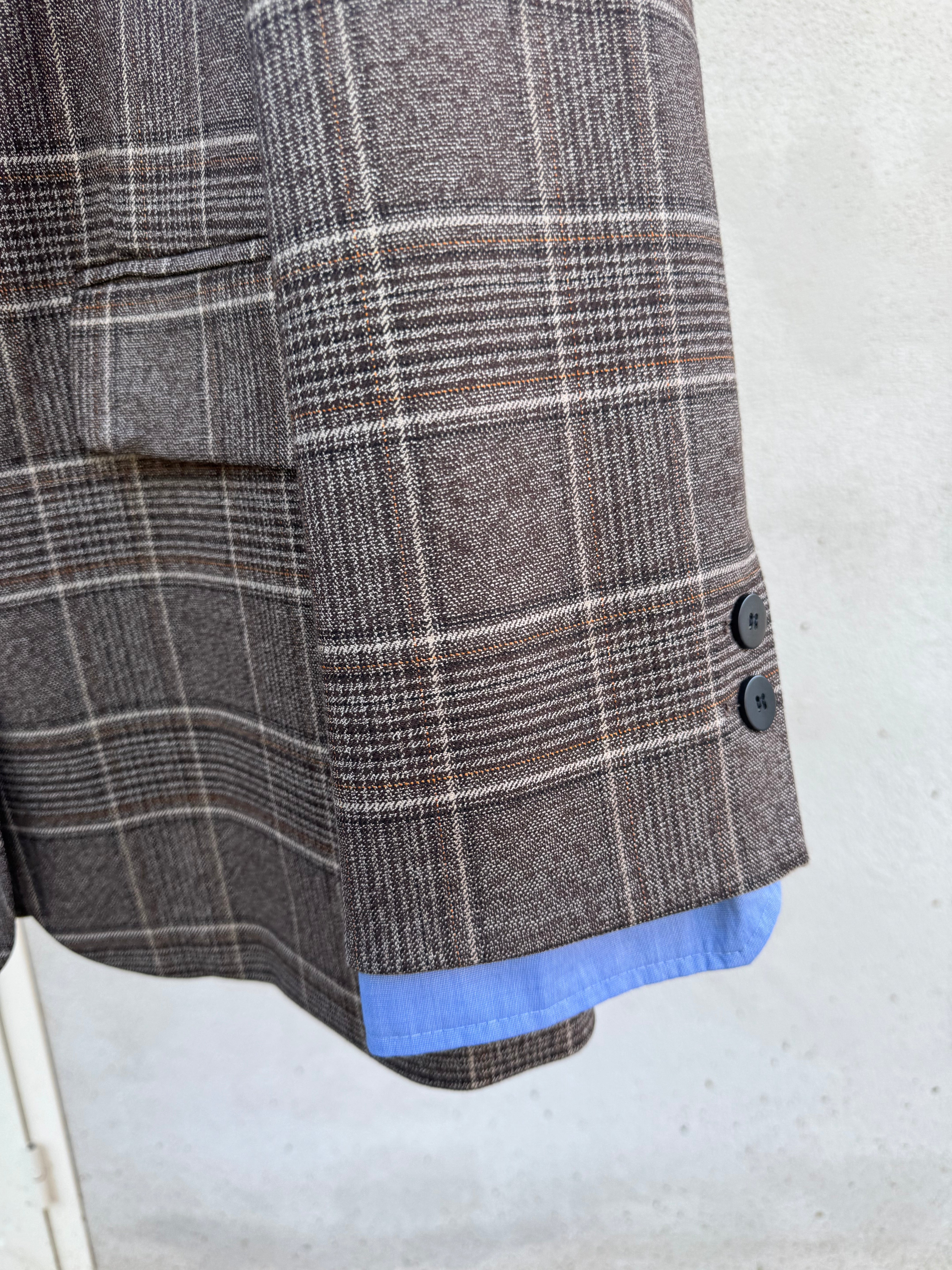 Lumina blazer marrone a quadri con polsino camicia