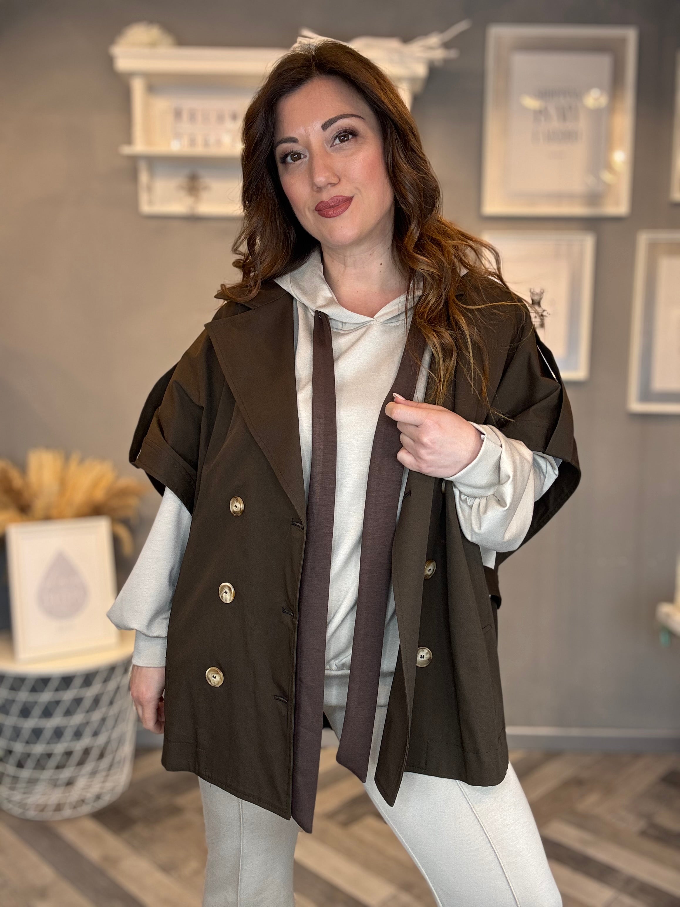 Trench smanicato gilet moro