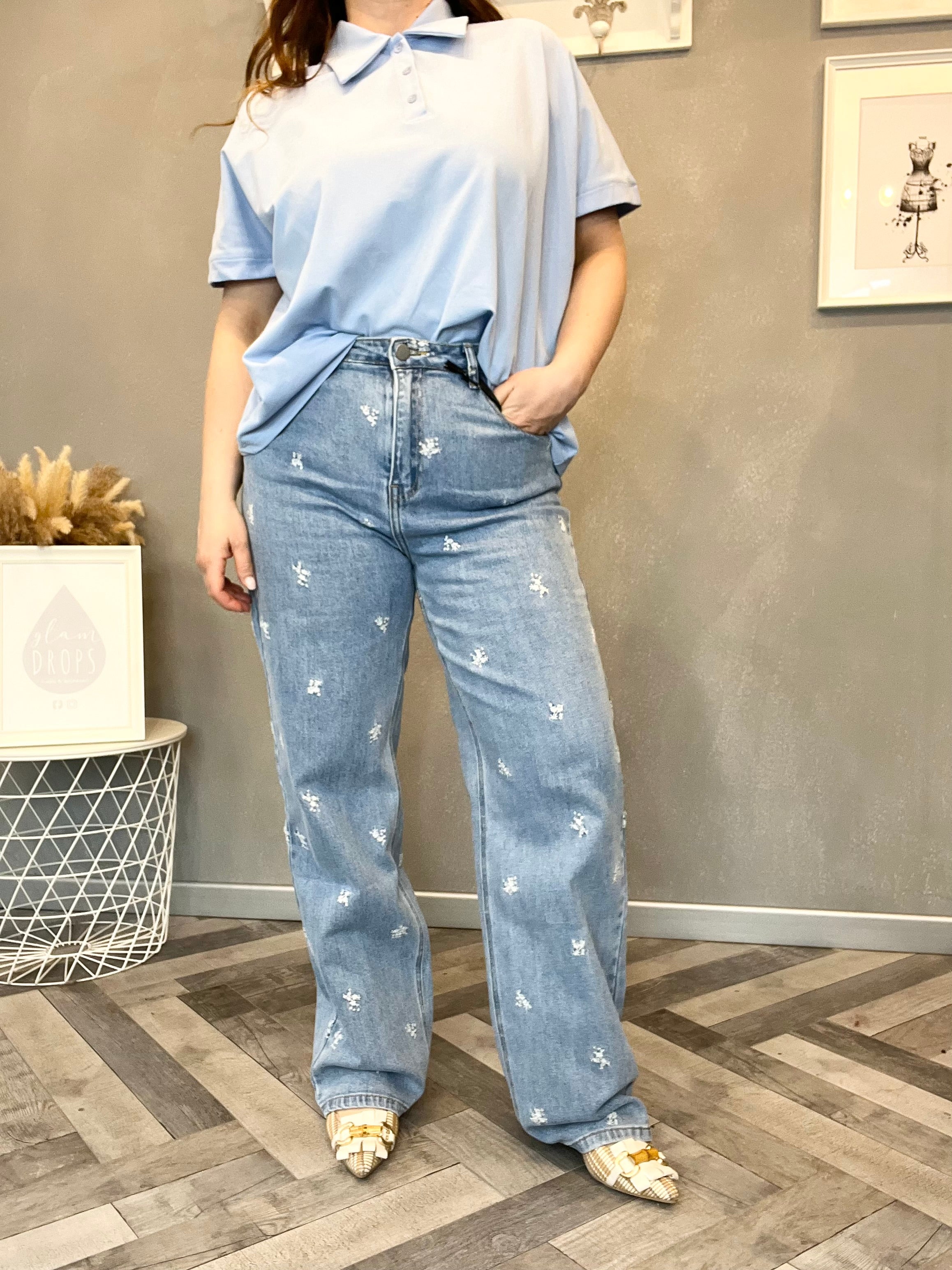 Lumina jeans con ricami floreali
