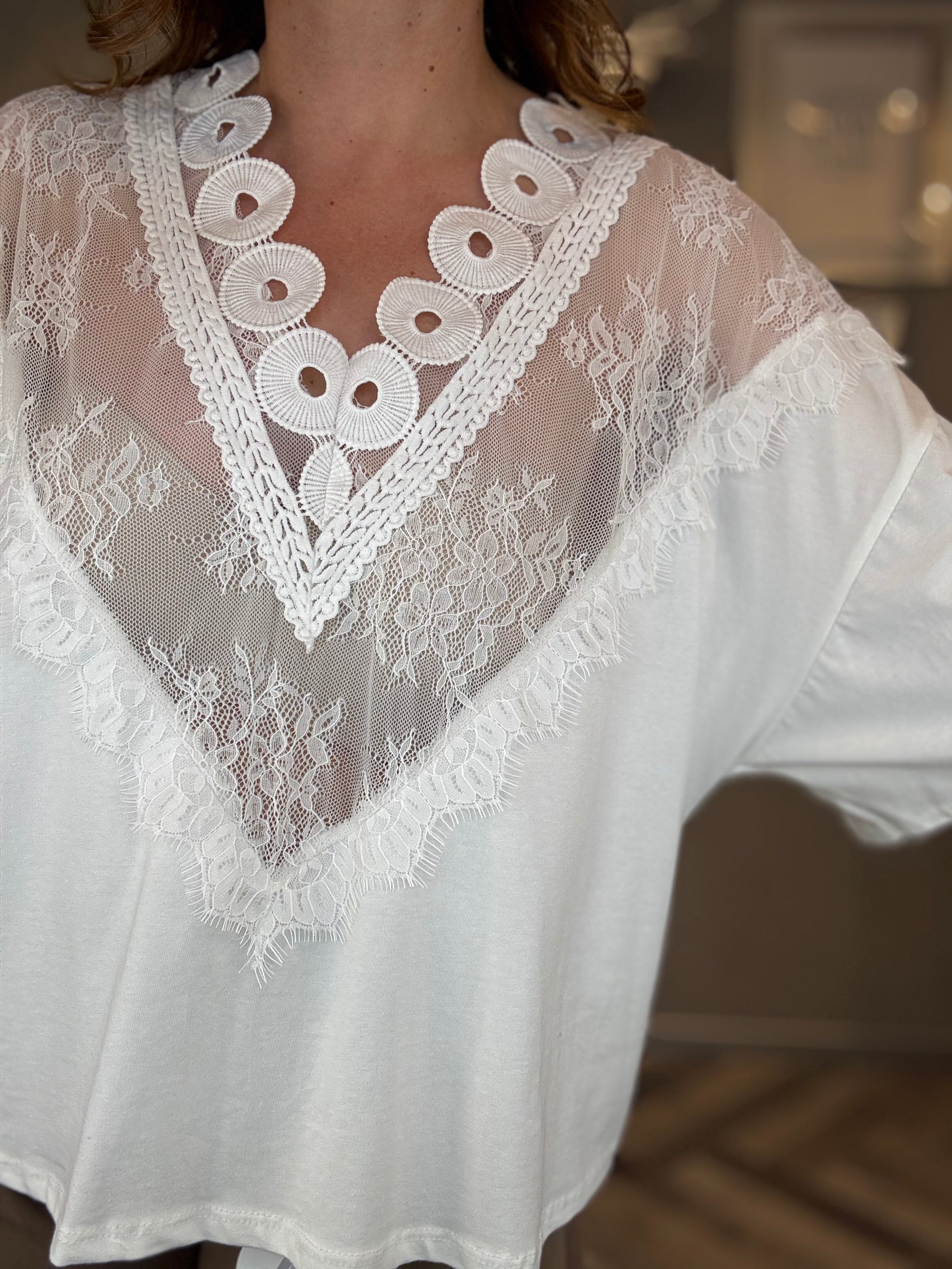T-shirt pizzo Chantilly