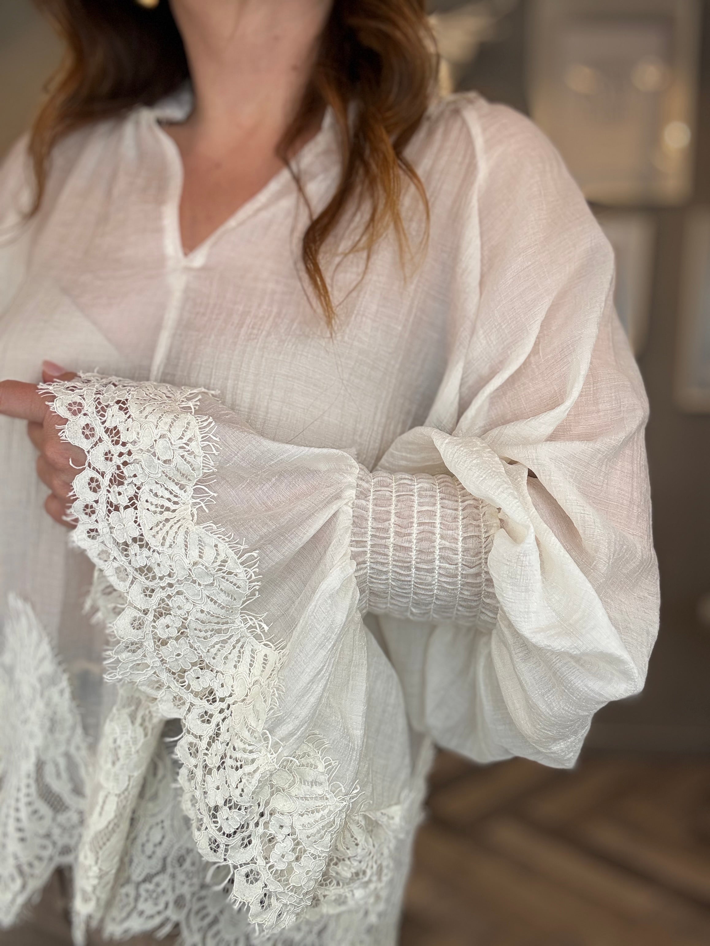 Blusa Romantic lace panna