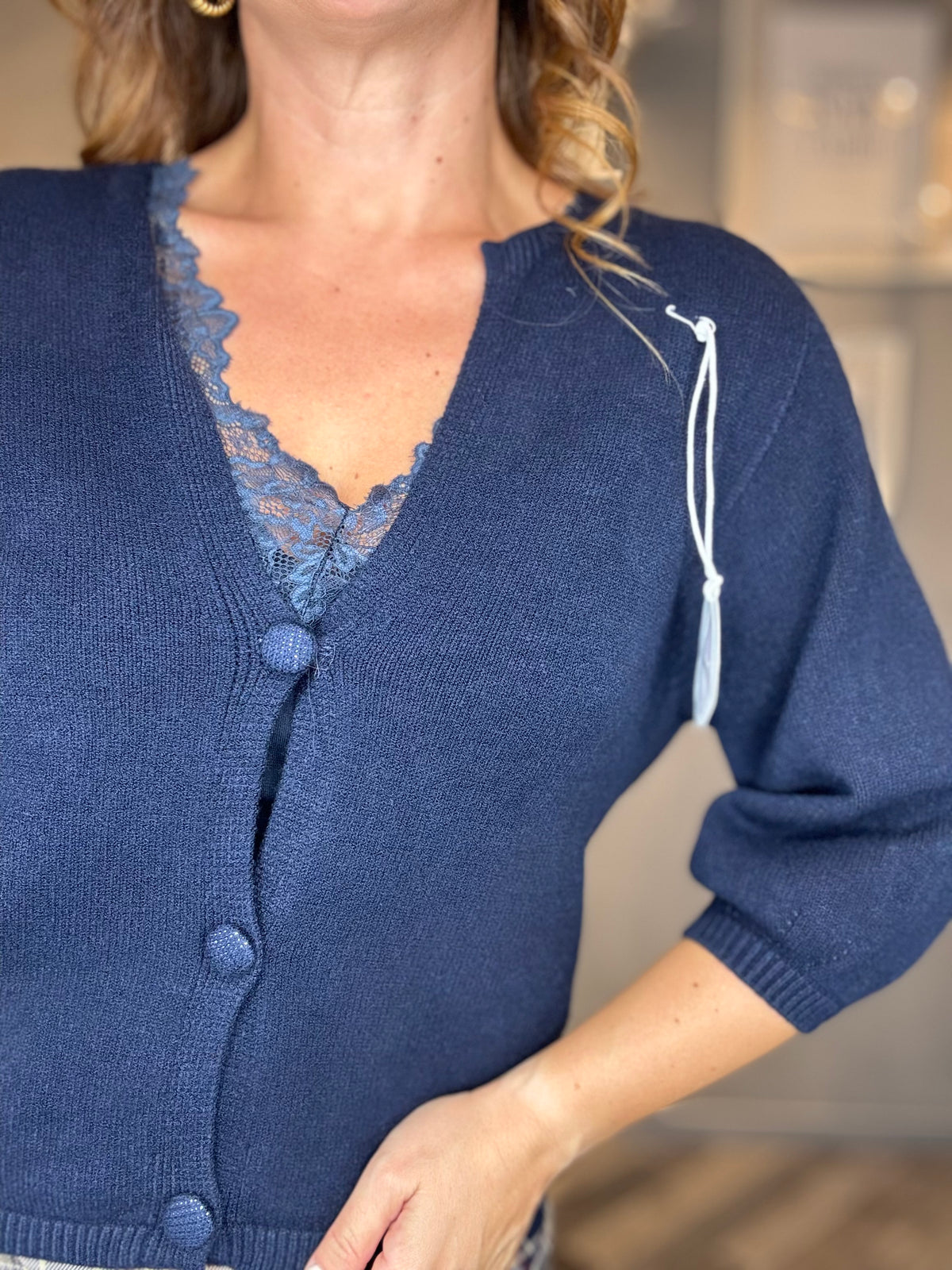 Cardigan Essential bottoni rivestiti blu