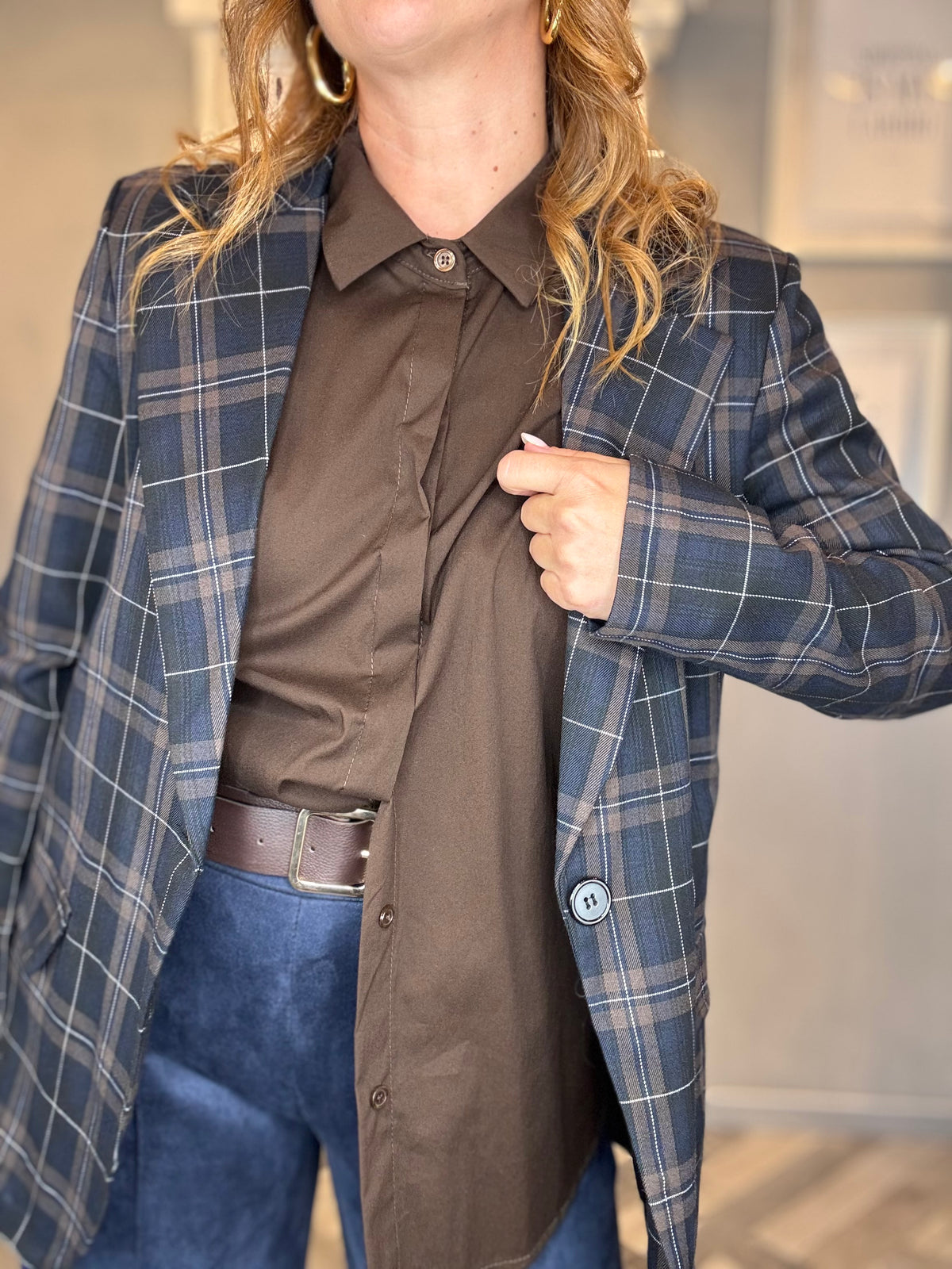 Camicia over Essential cioccolato
