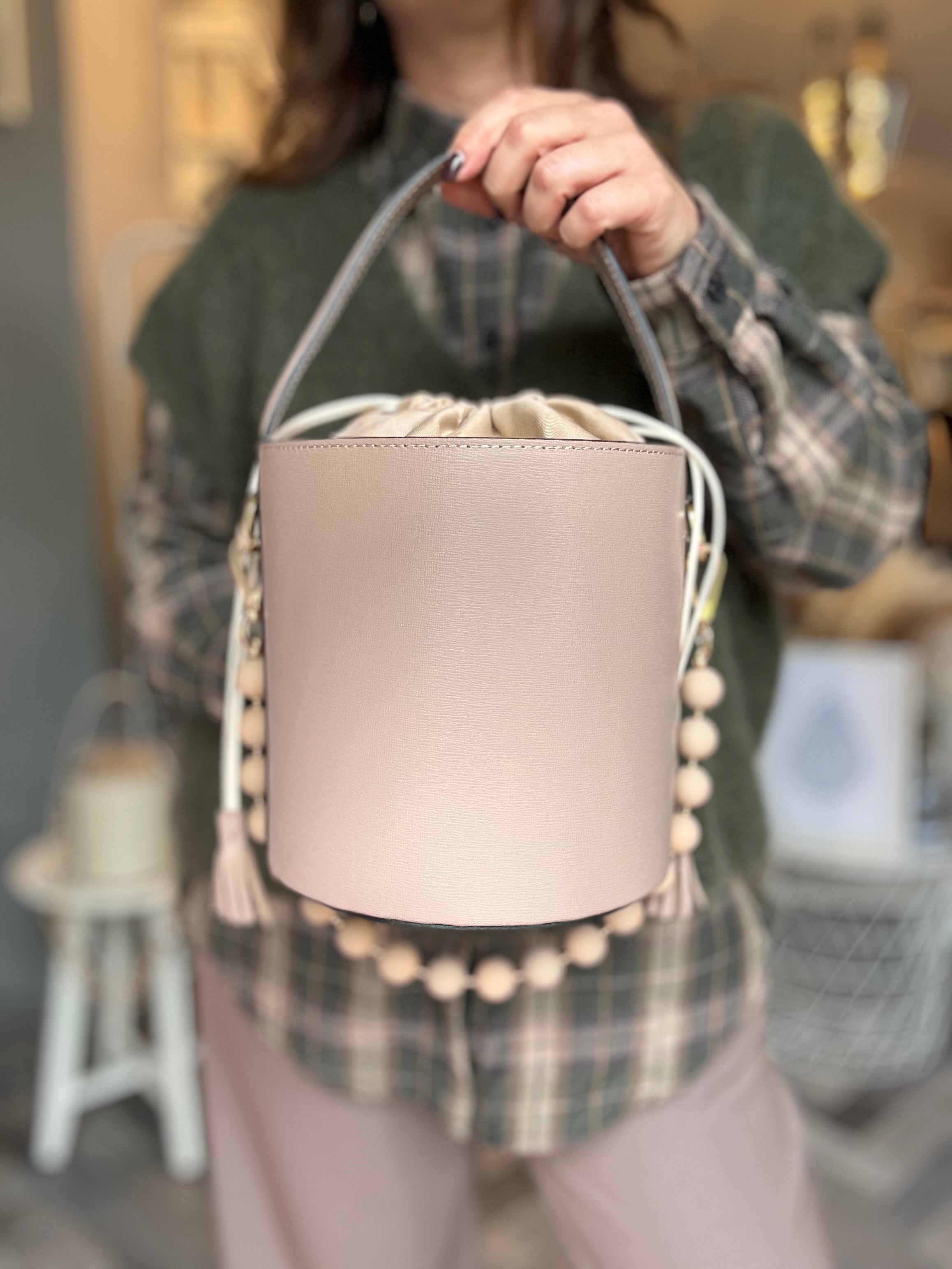 Borsa Arya grande