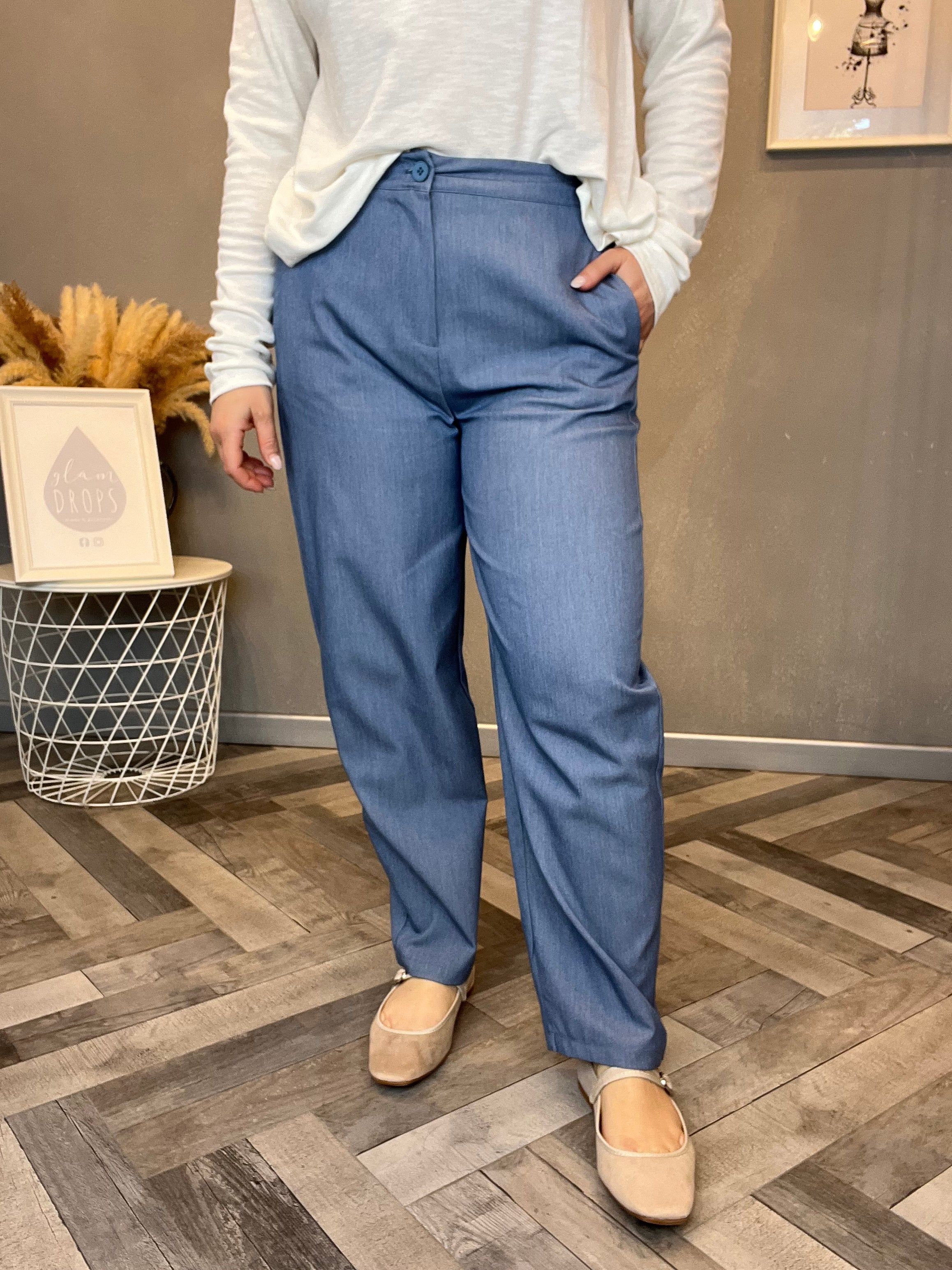 Pantalone gamba dritta denim chic