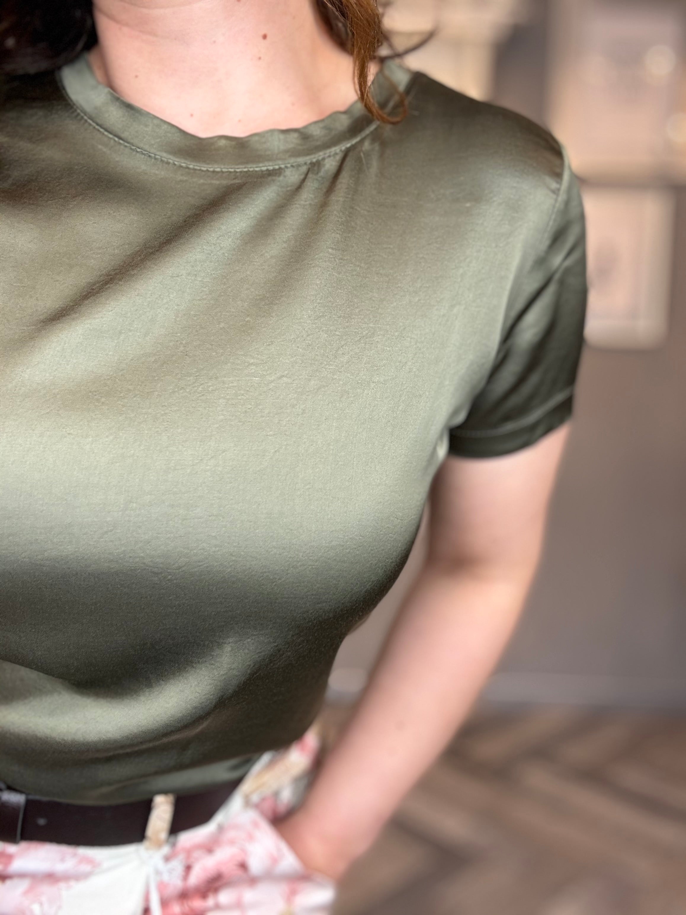 Blusa Vicky in raso di viscosa