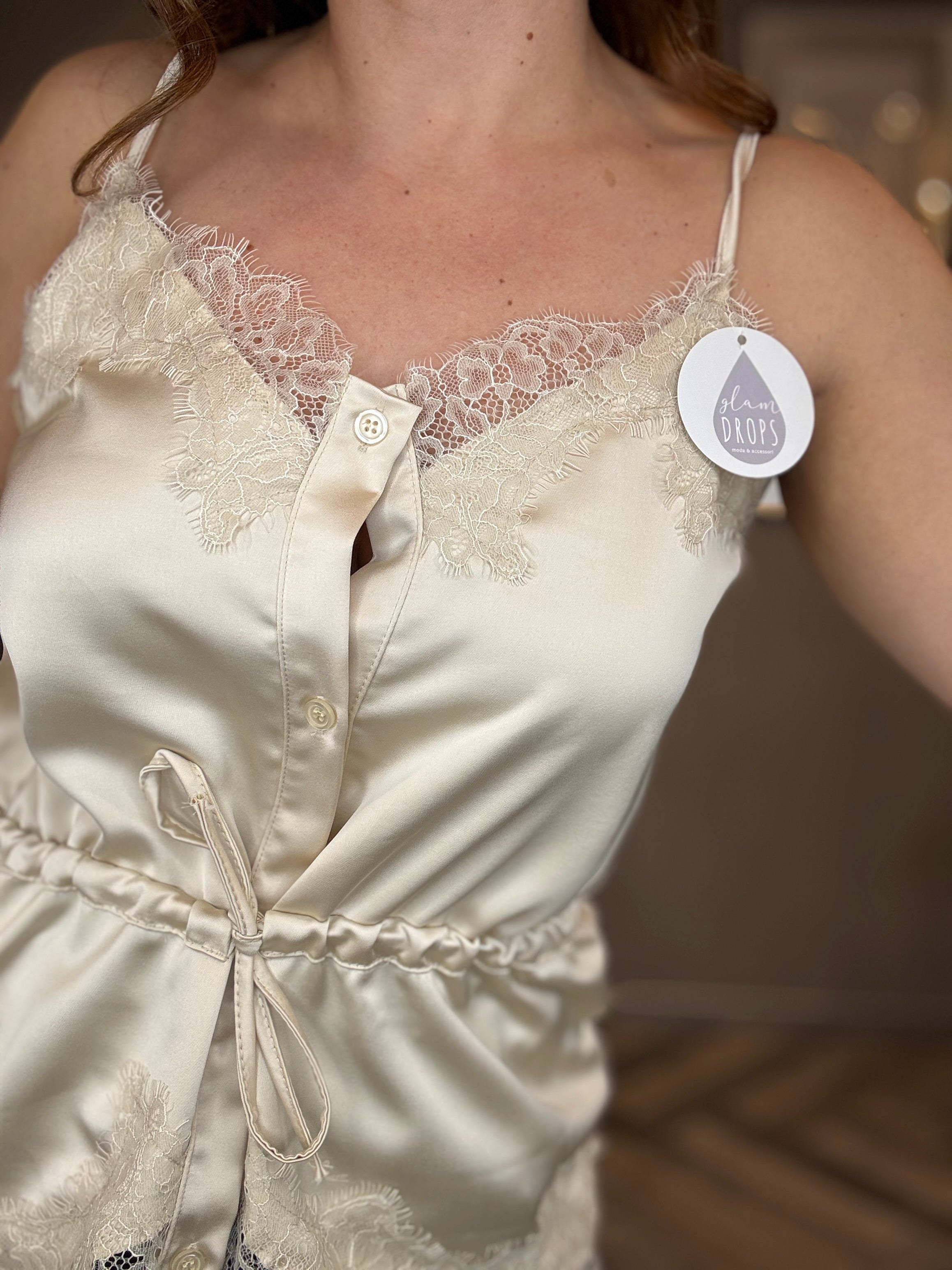 Top satin lace burro