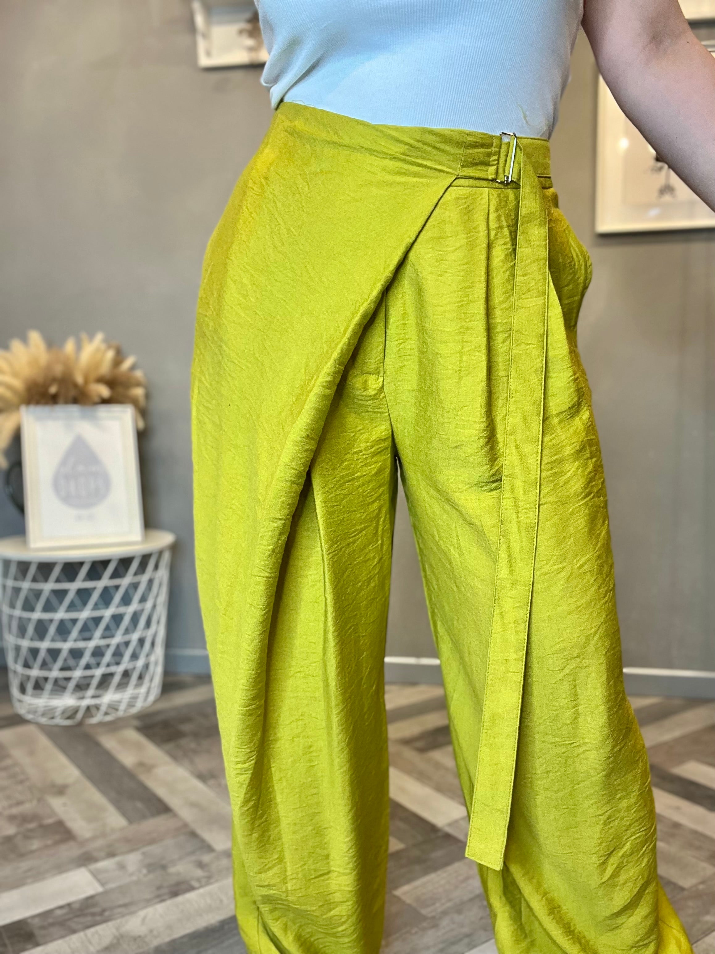 Lumina pantalone pareo verde acido