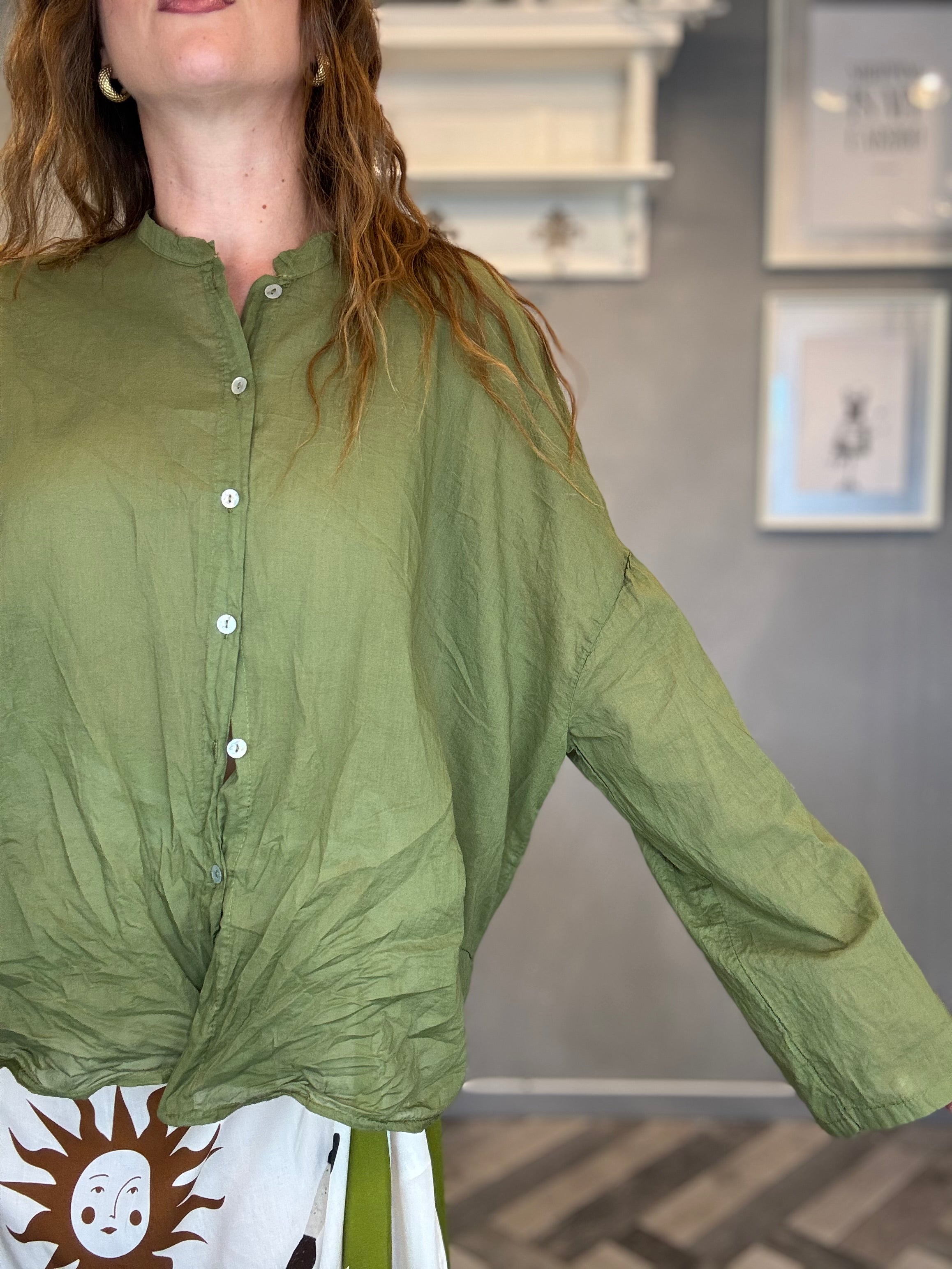 Camicia in mussola manica lunga verde oliva