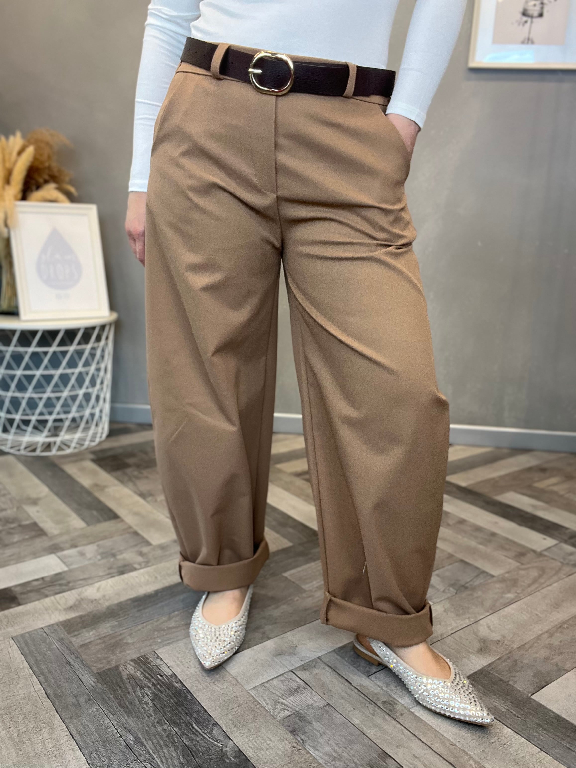 Pantalone biscotto strutturato