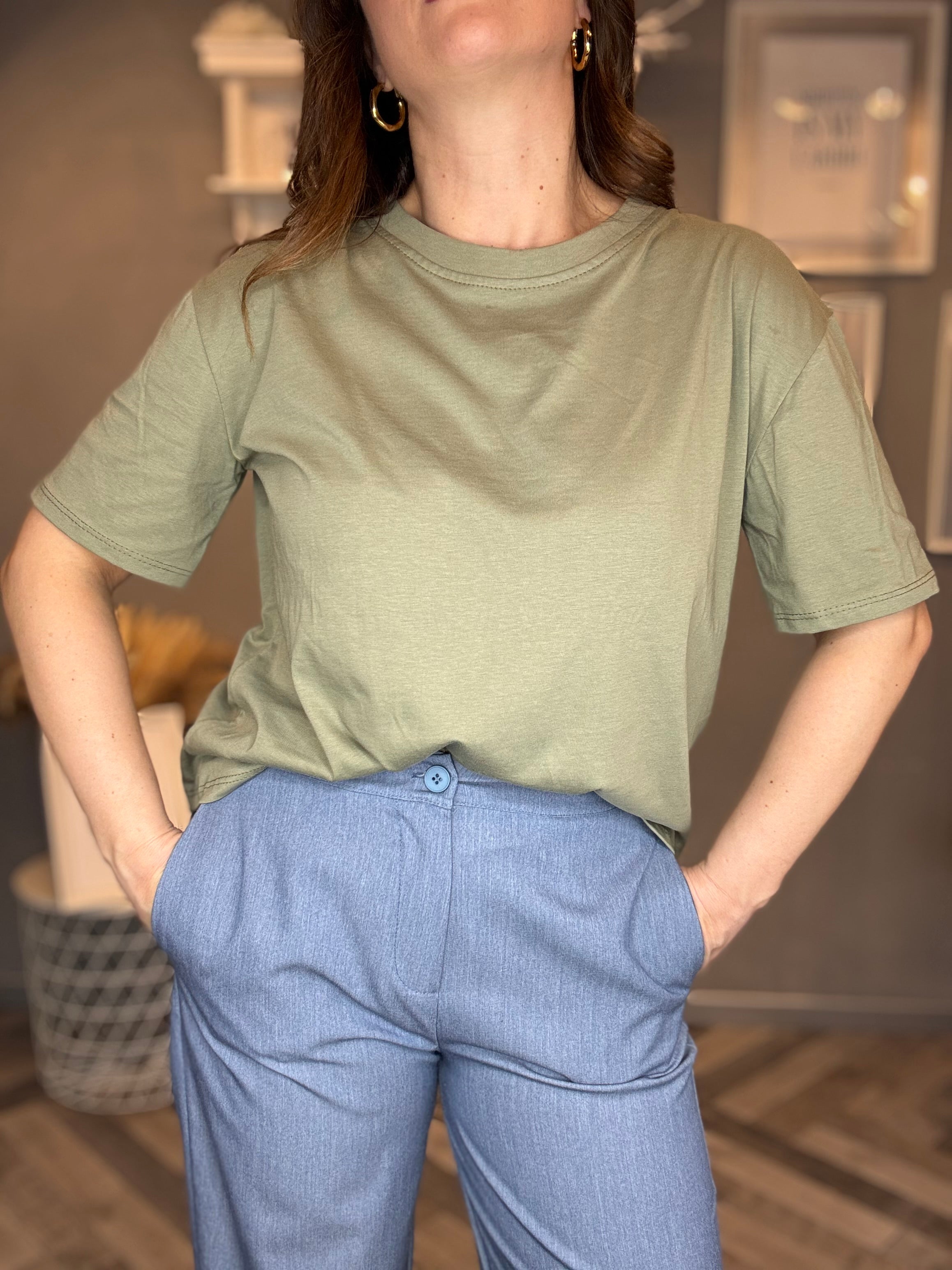 T-shirt soft basic verde salvia