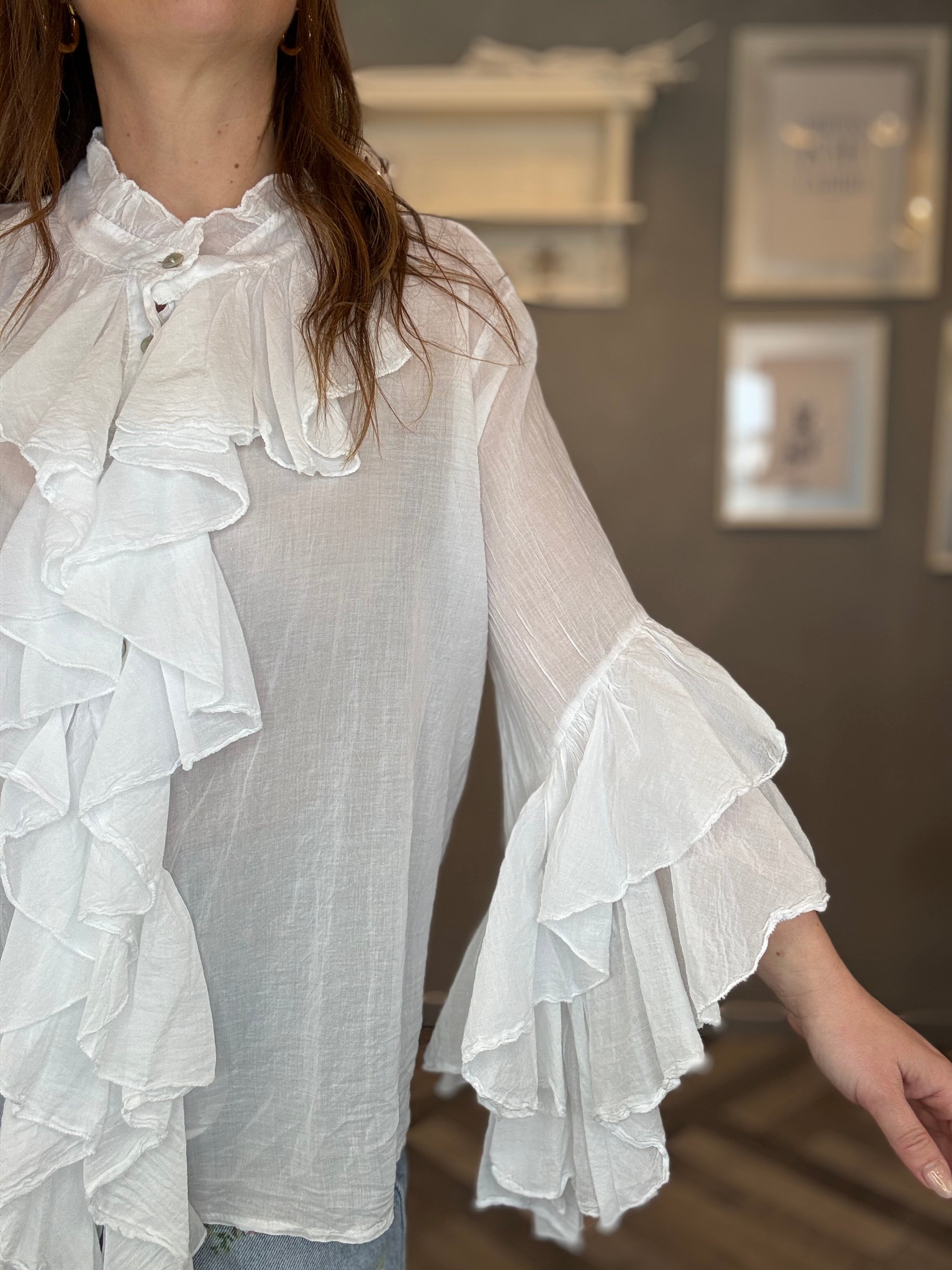 Blusa camicia volant bianca