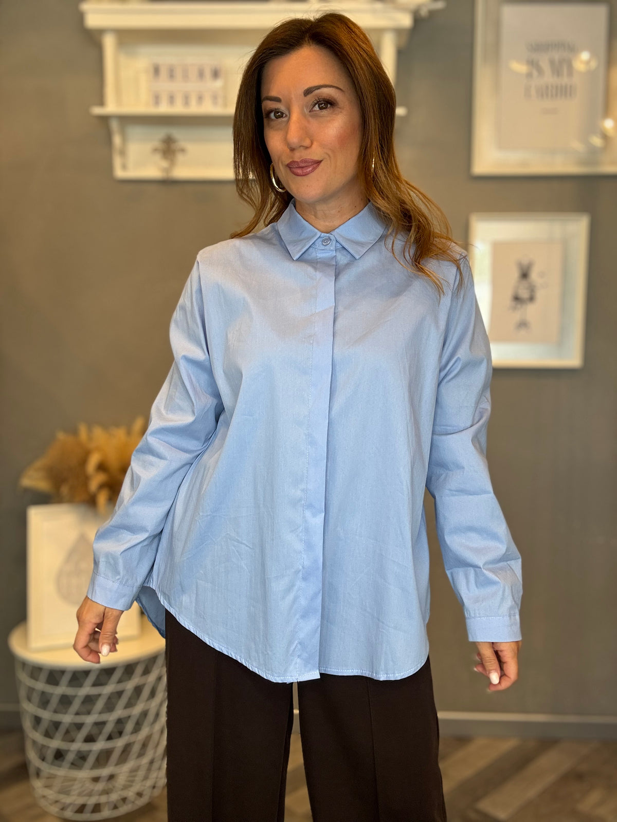 Camicia over Essential celeste