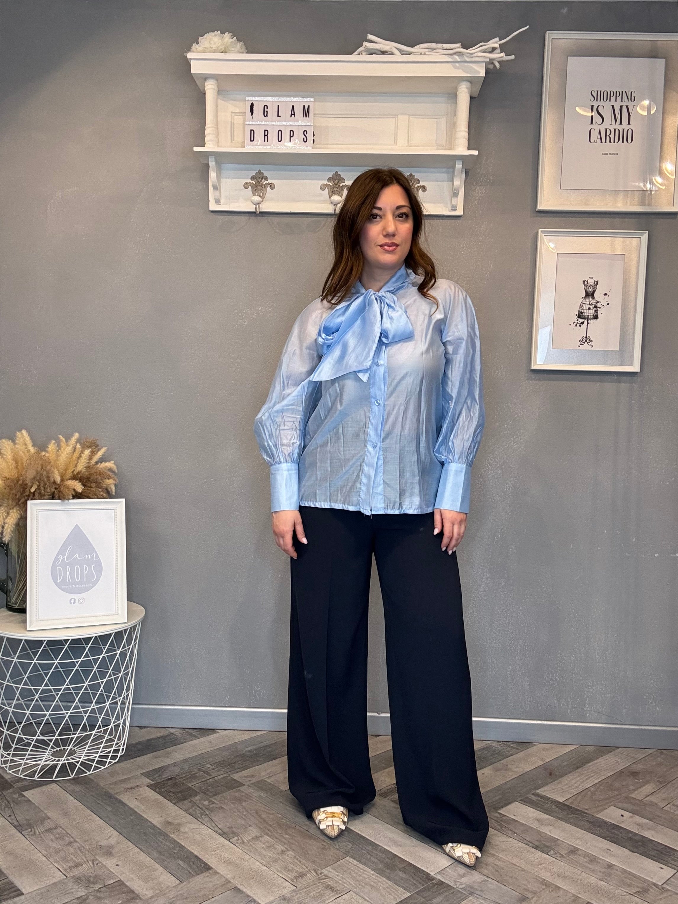 Camicia in tencel con fiocco