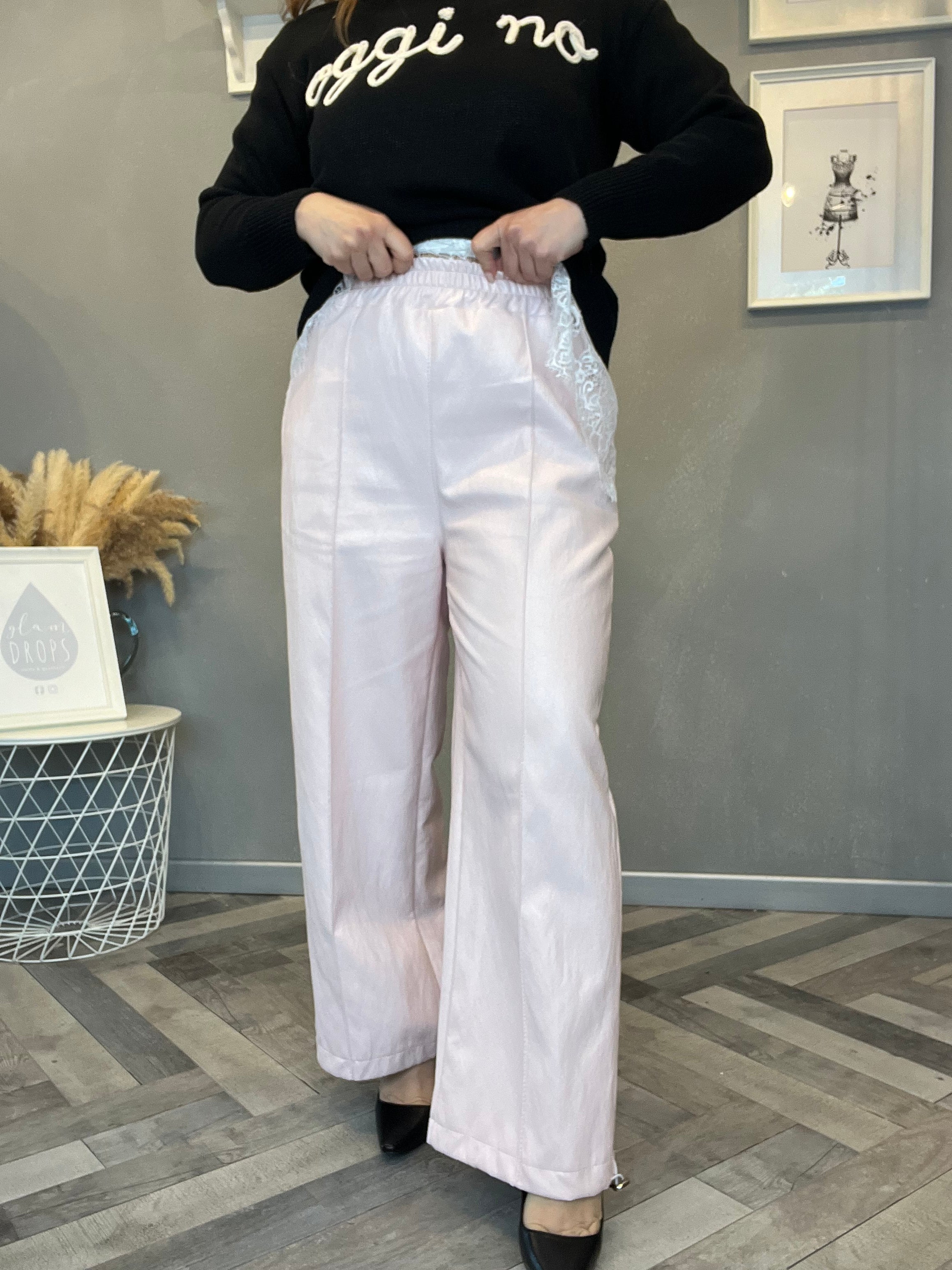 Pantalone ecopelle rosa pastello con coulisse