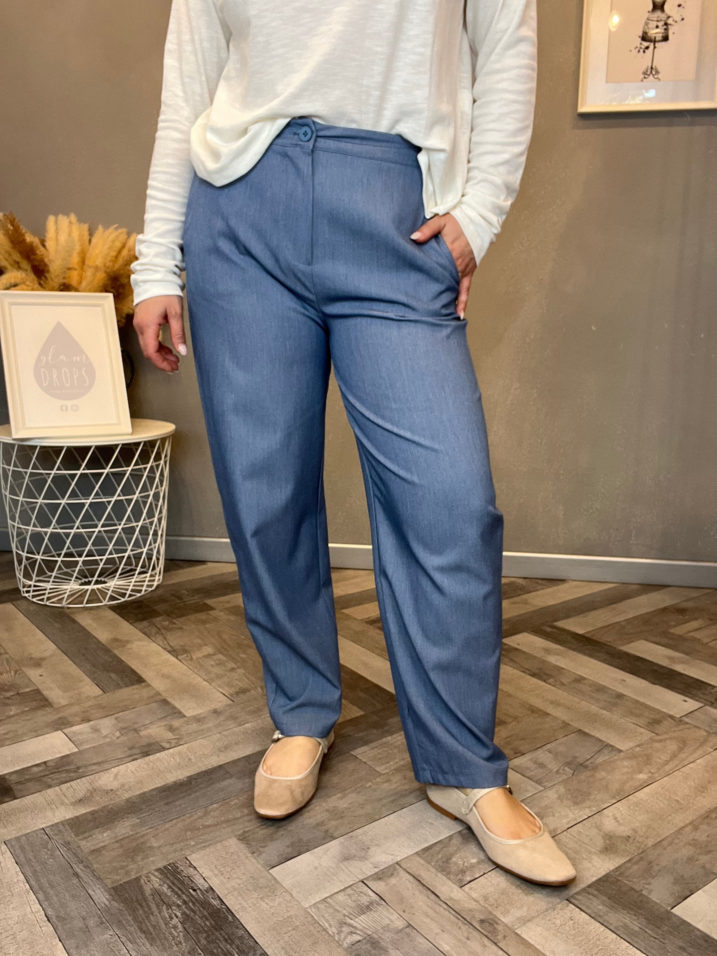 Pantalone gamba dritta denim chic