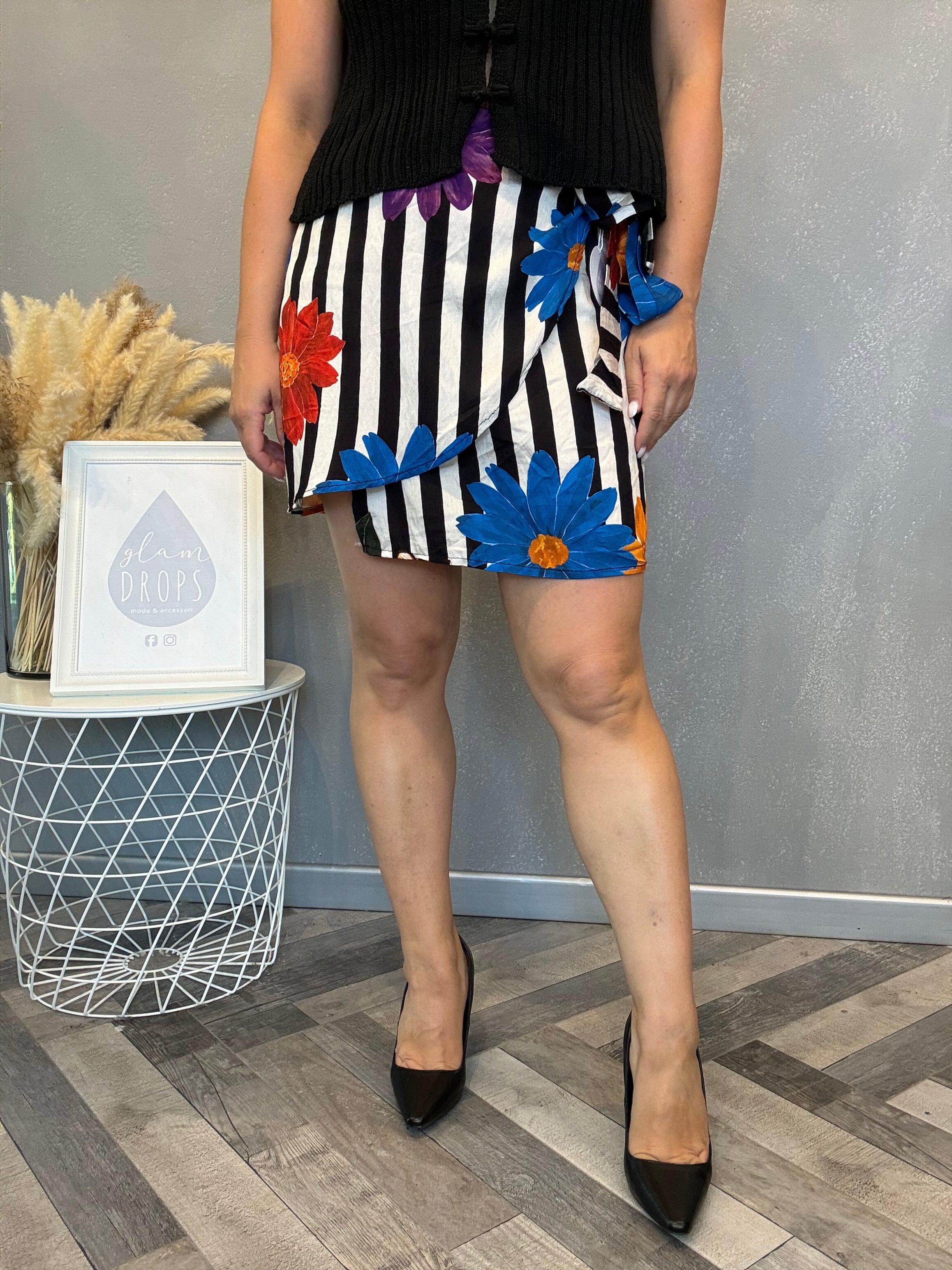 Gonna pareo Isla Bonita corta Wrap righe e fiori