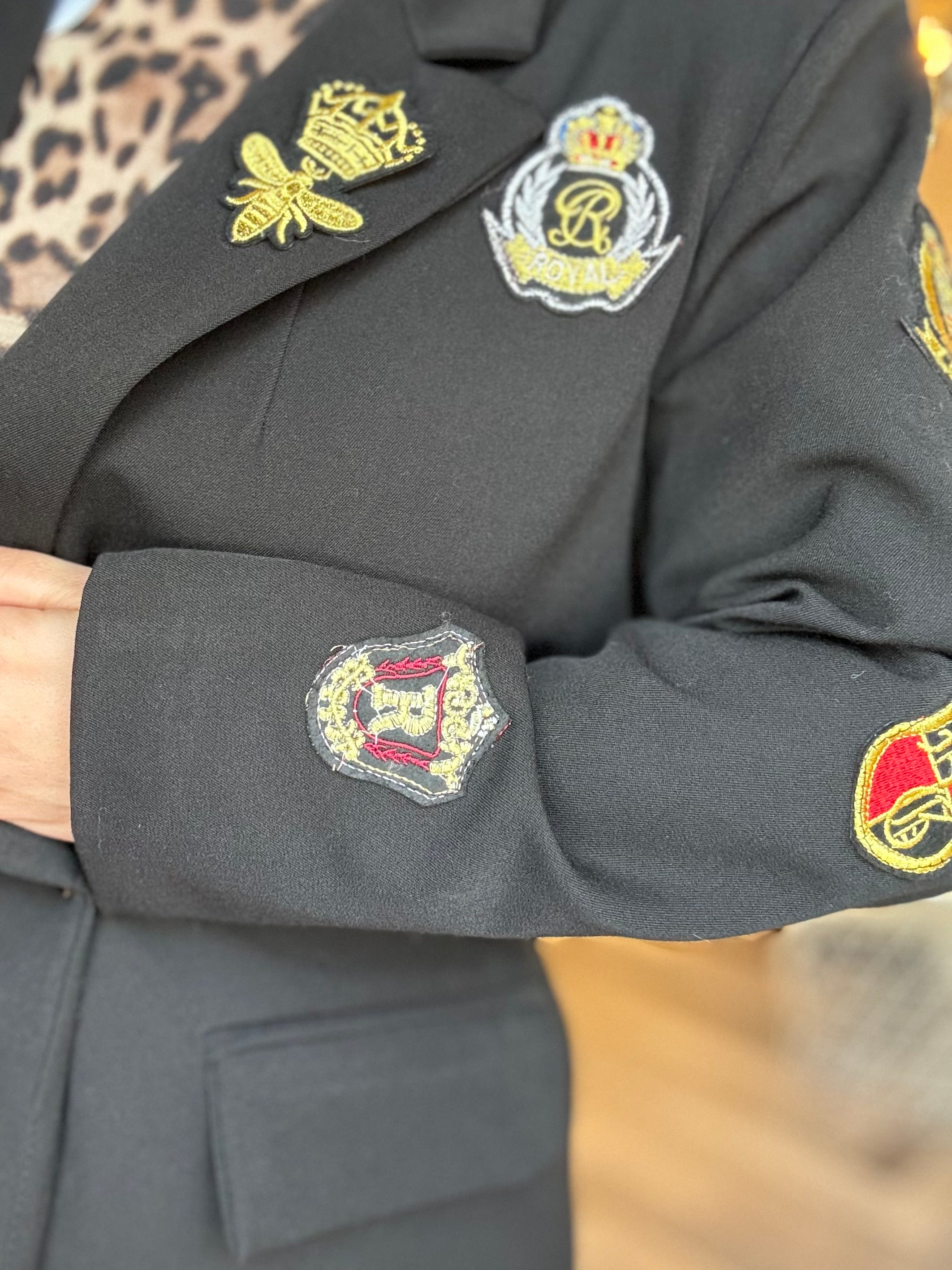 Blazer nero patch stemmi