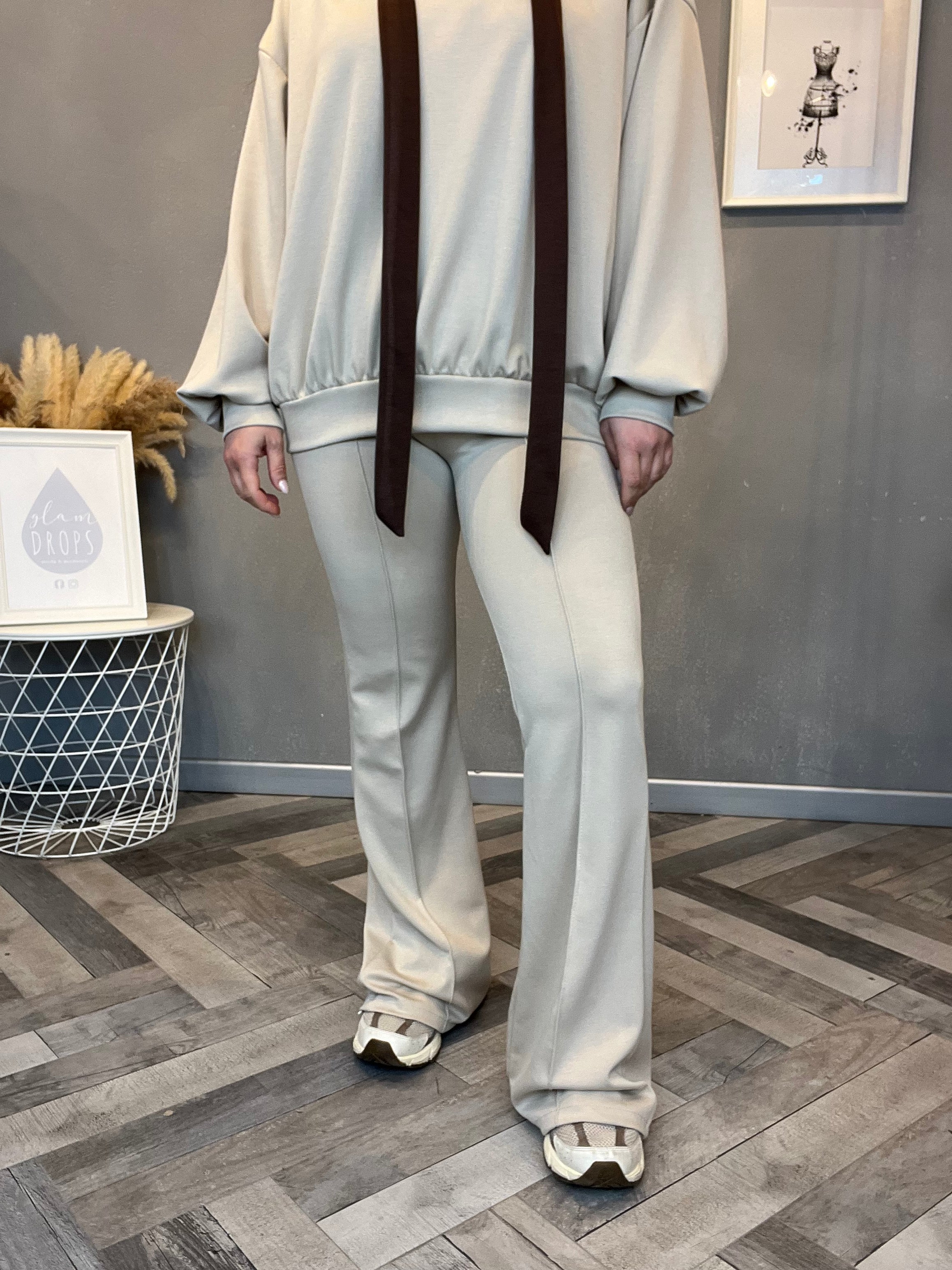 Pantalone flare in tessuto tecnico