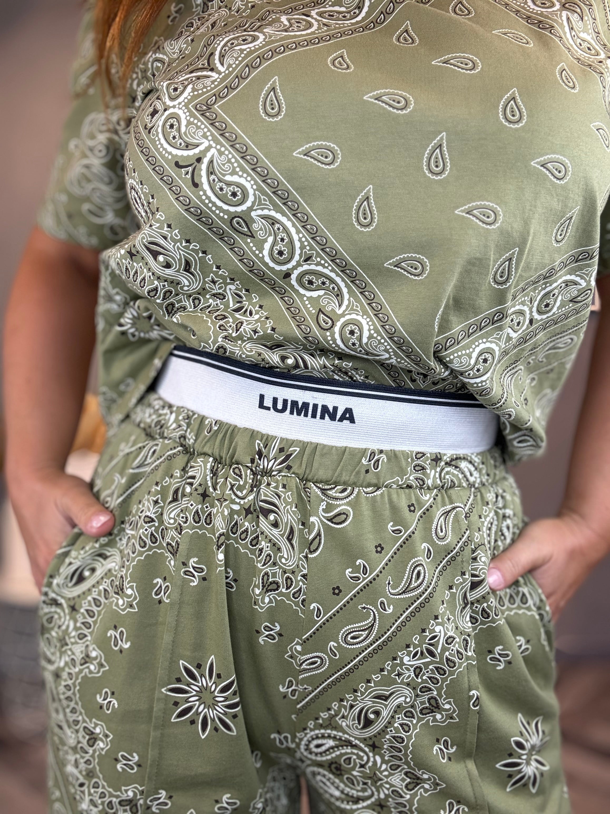 Lumina pantaloni paisley bandana