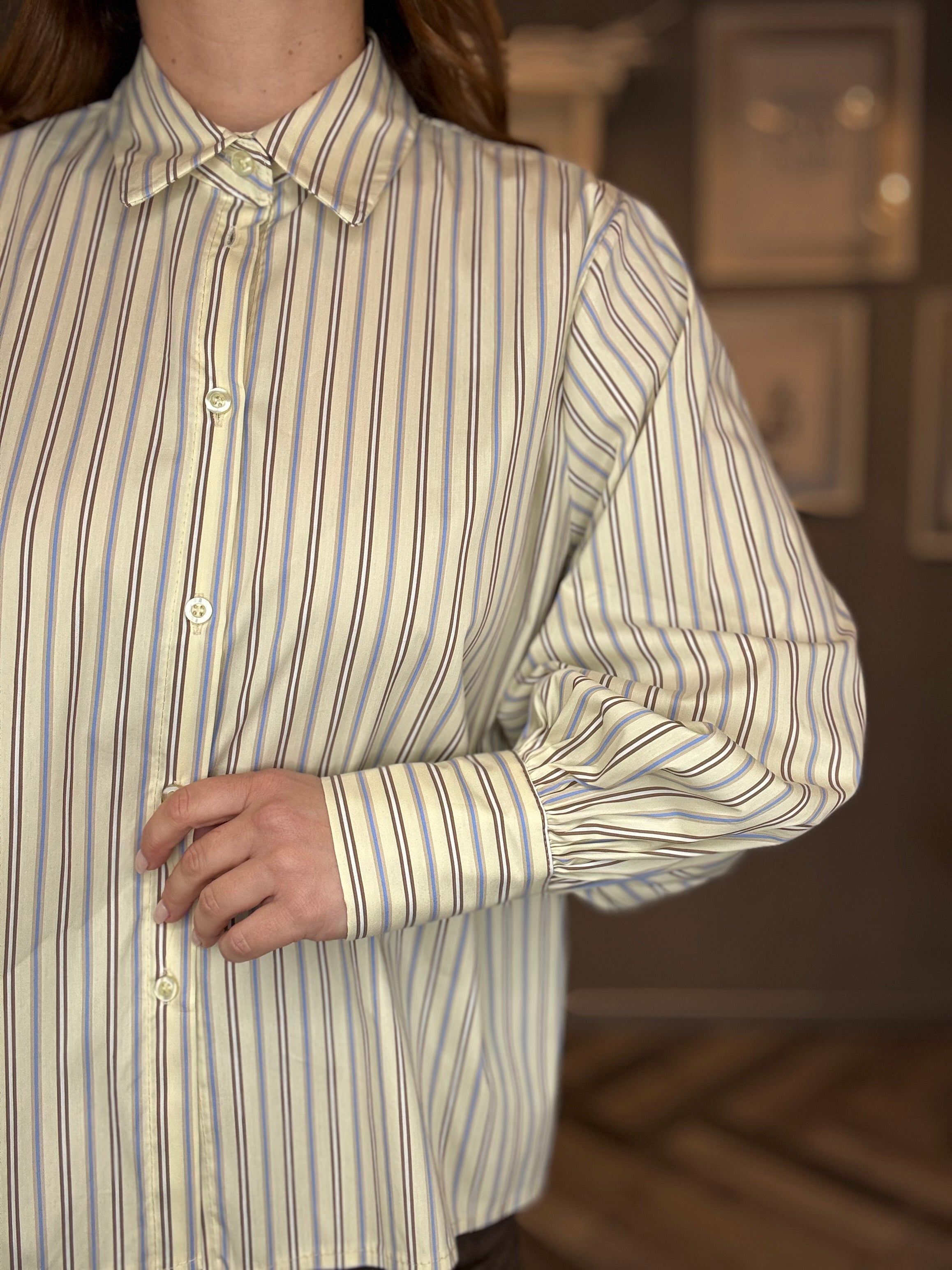 Camicia giallo pastello bacchetta celeste e moro