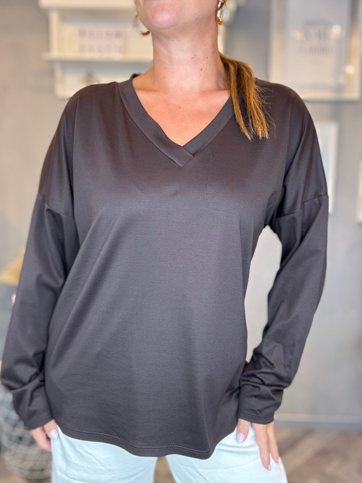 Maglia Essential scollo V moro