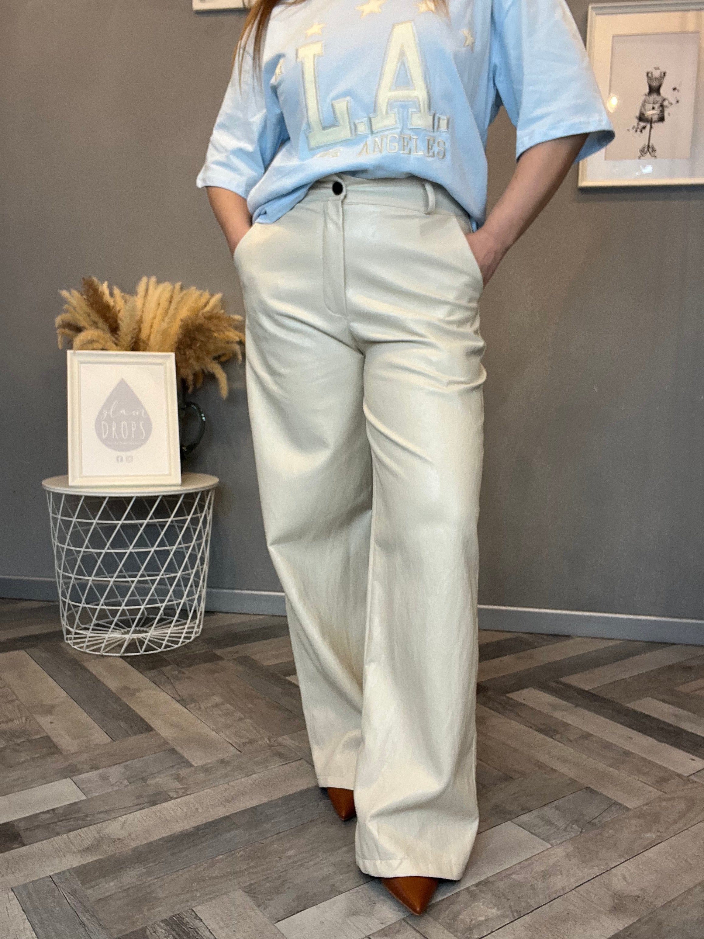 Pantalone ecopelle burro