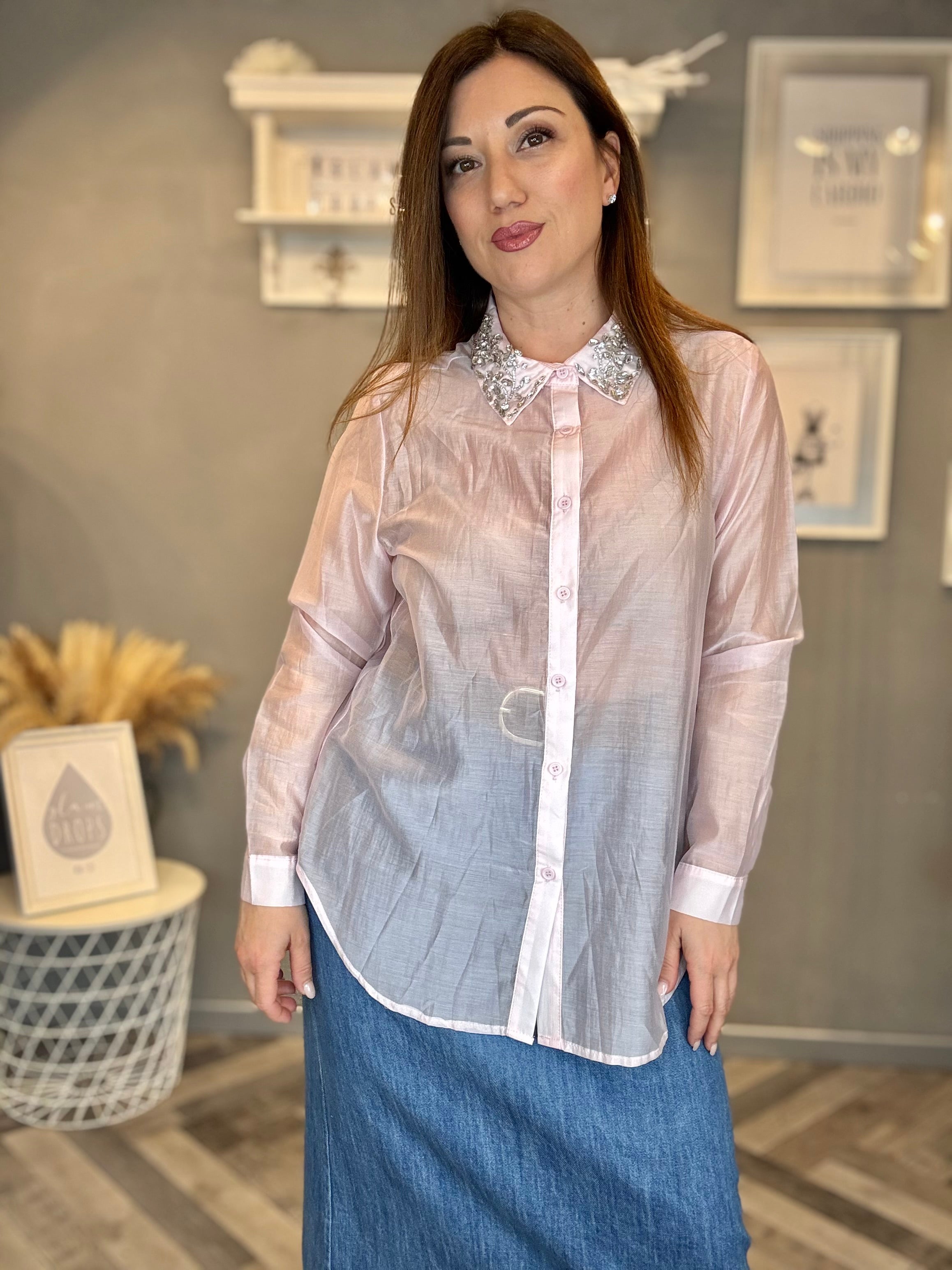 Camicia rosa pastello collo gioiello