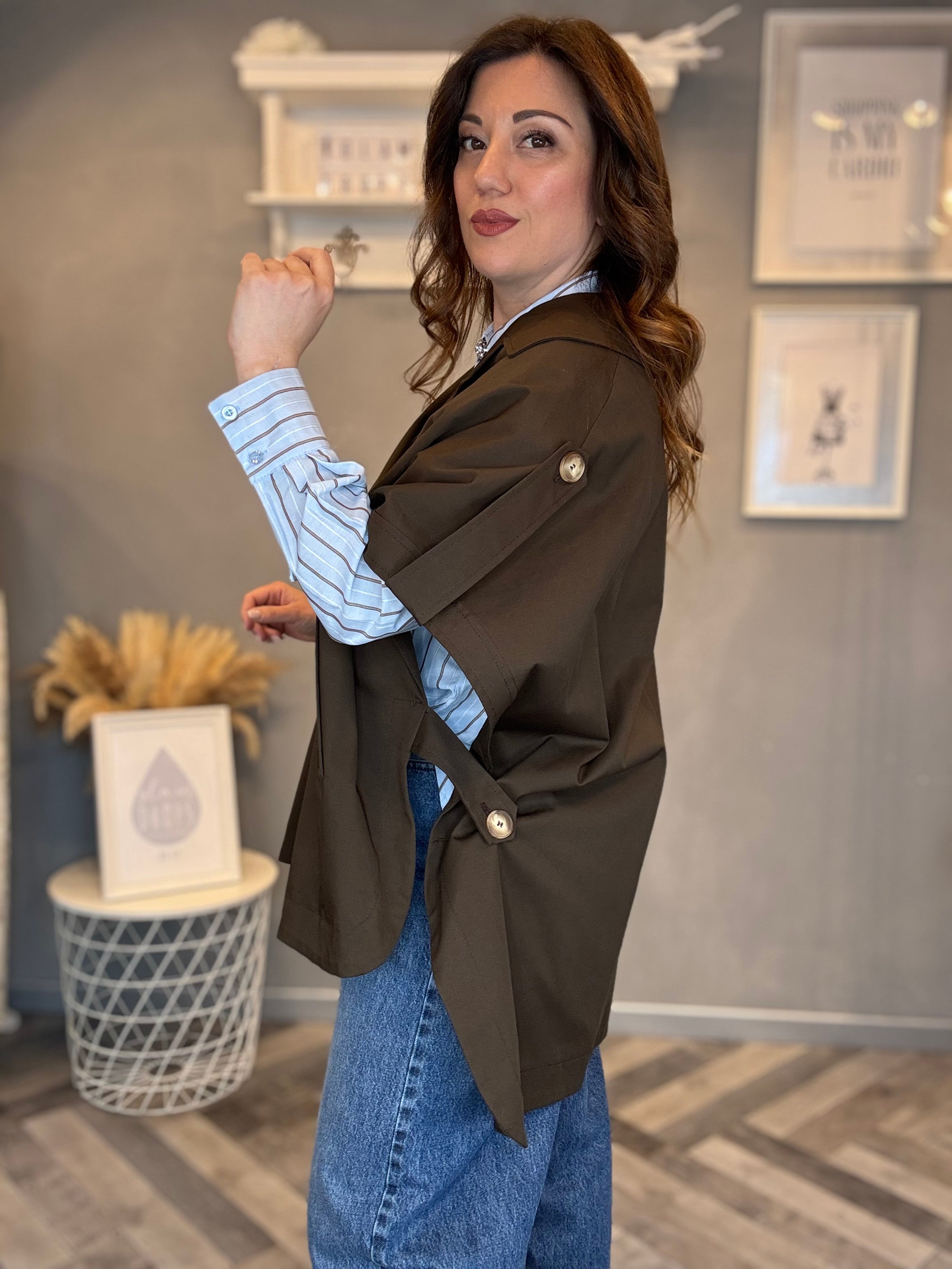 Trench smanicato gilet moro