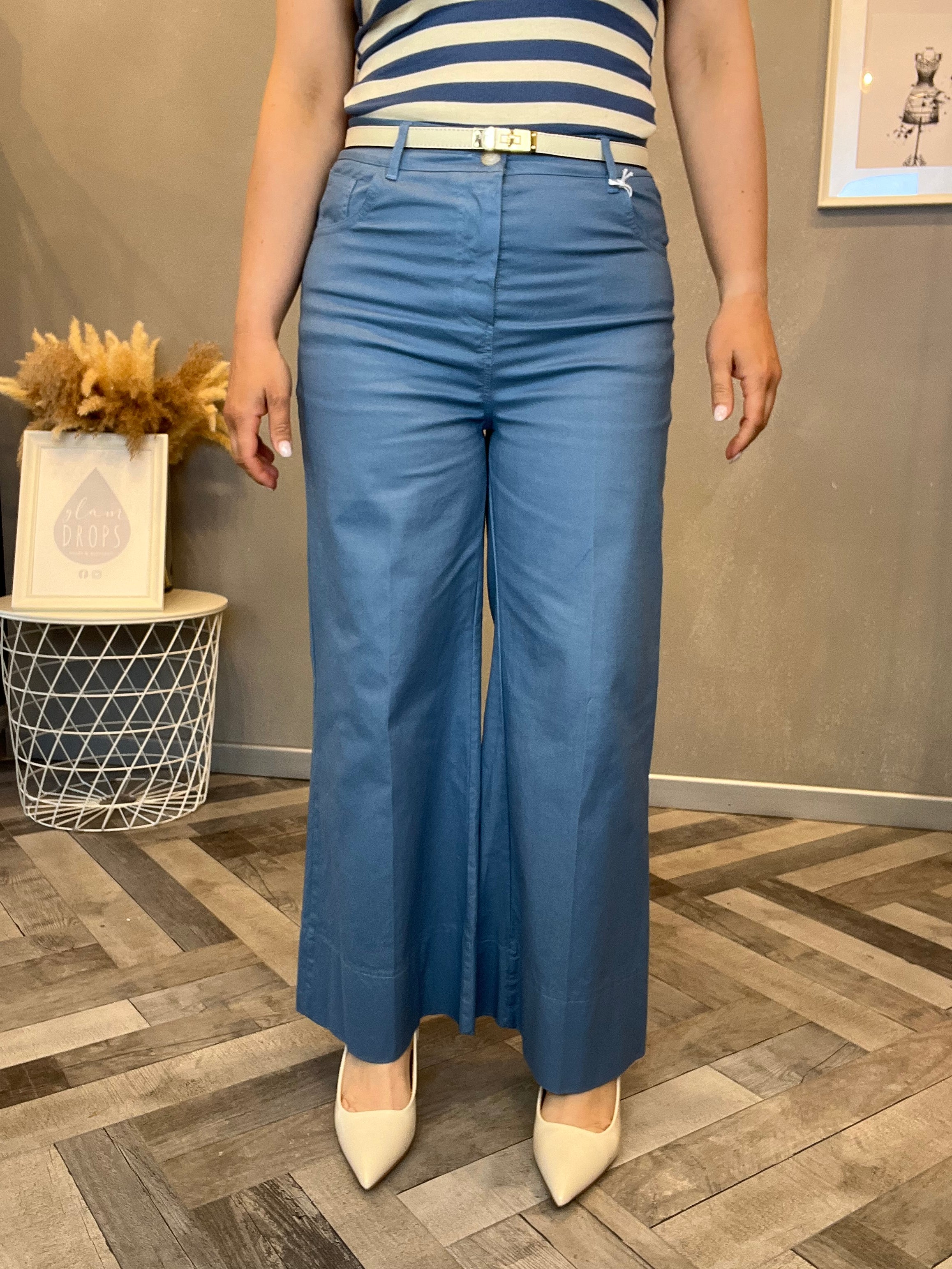 Pantalone wide leg carta da zucchero