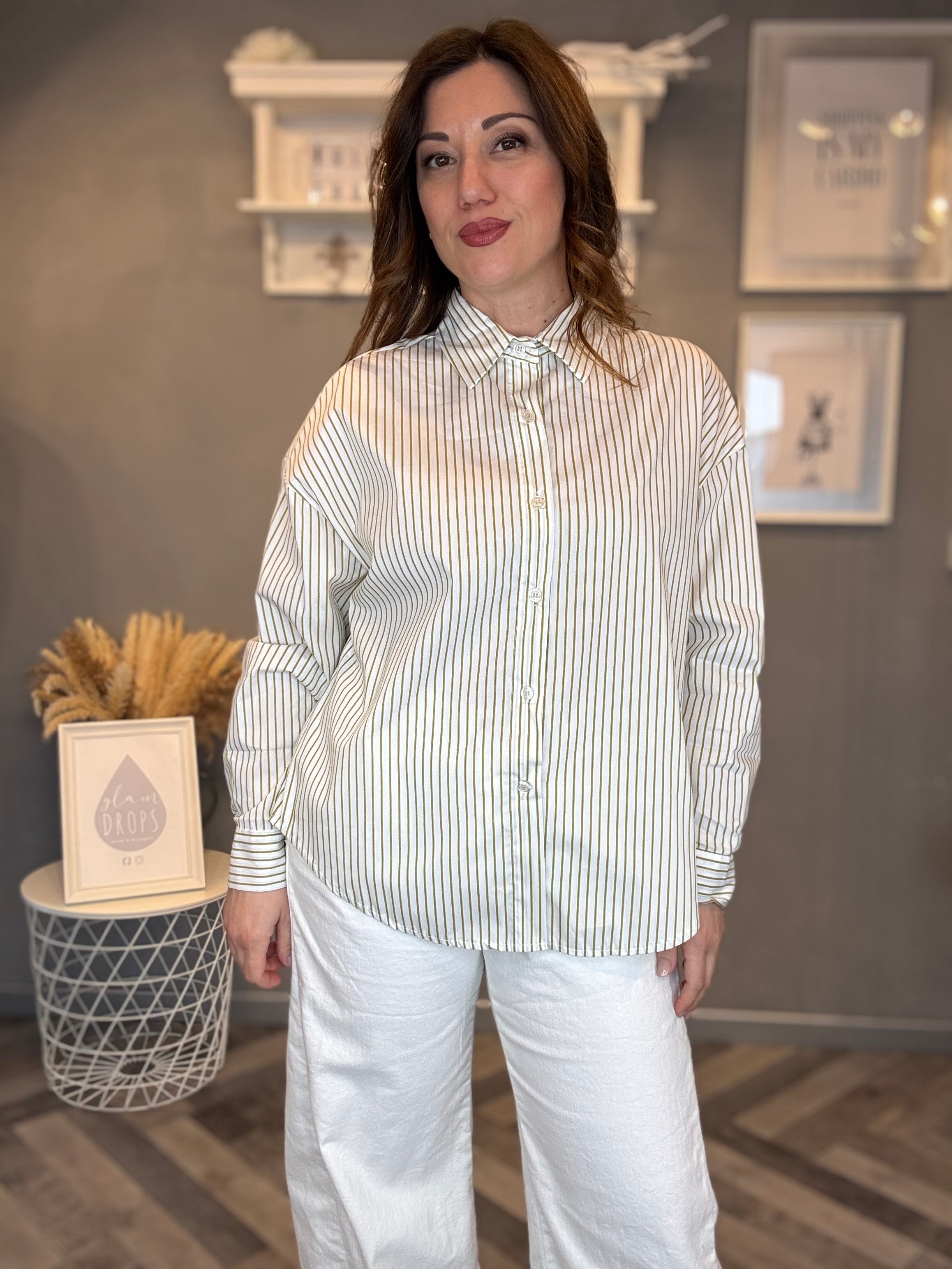 Camicia a righe oliva