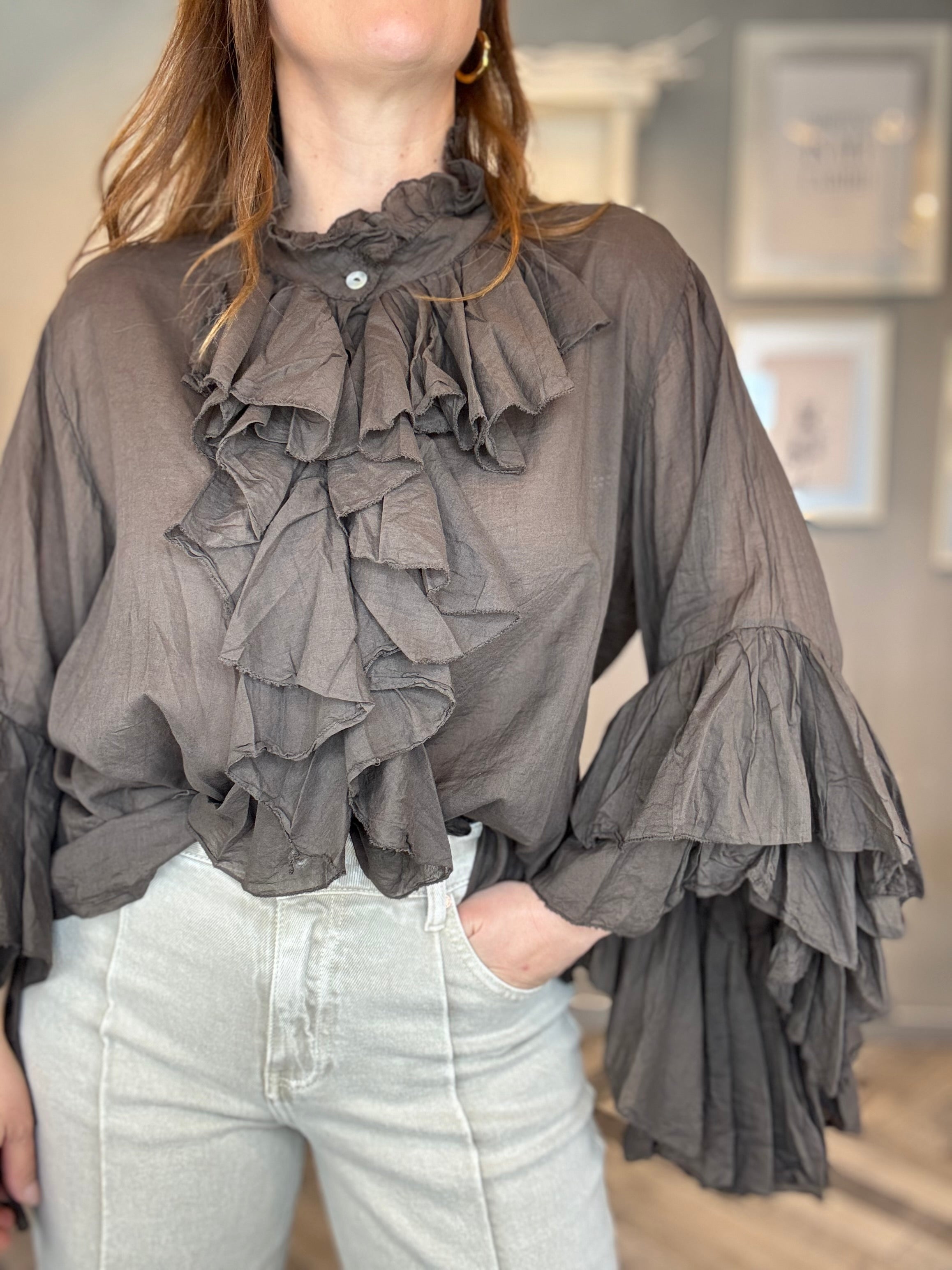 Blusa camicia volant moro