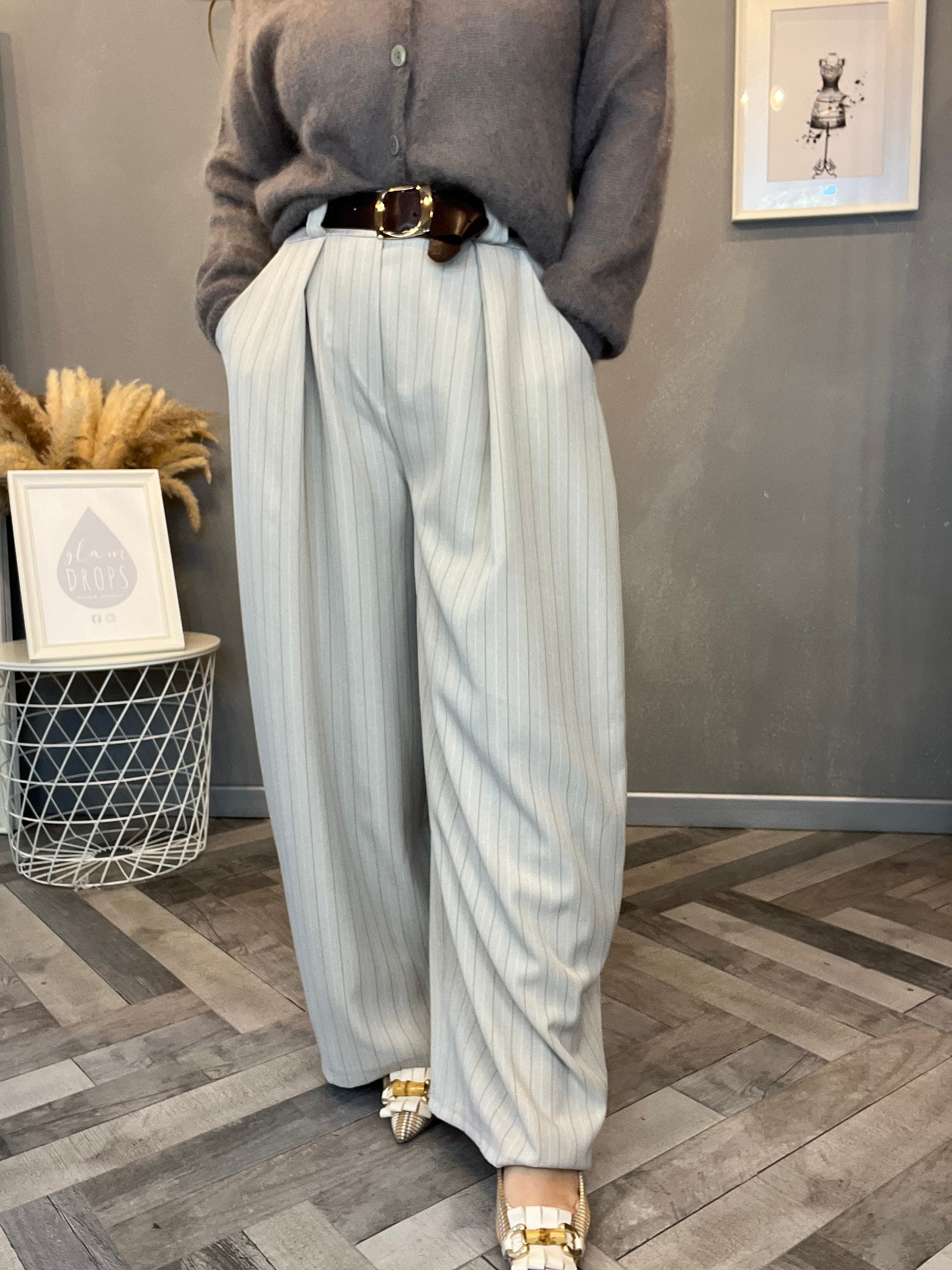 Tailleur a righe sabbia