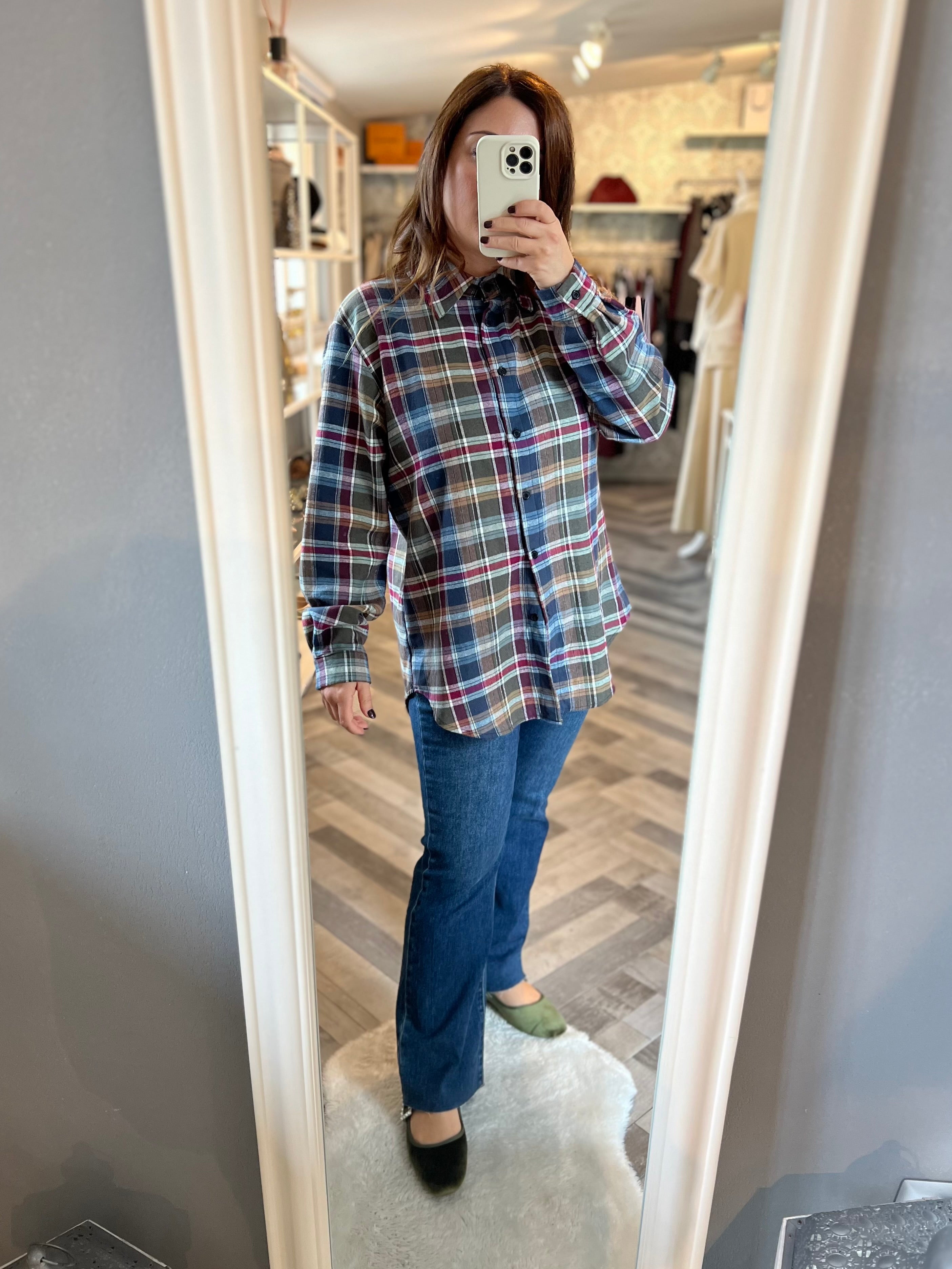 Jeans modello trombetta