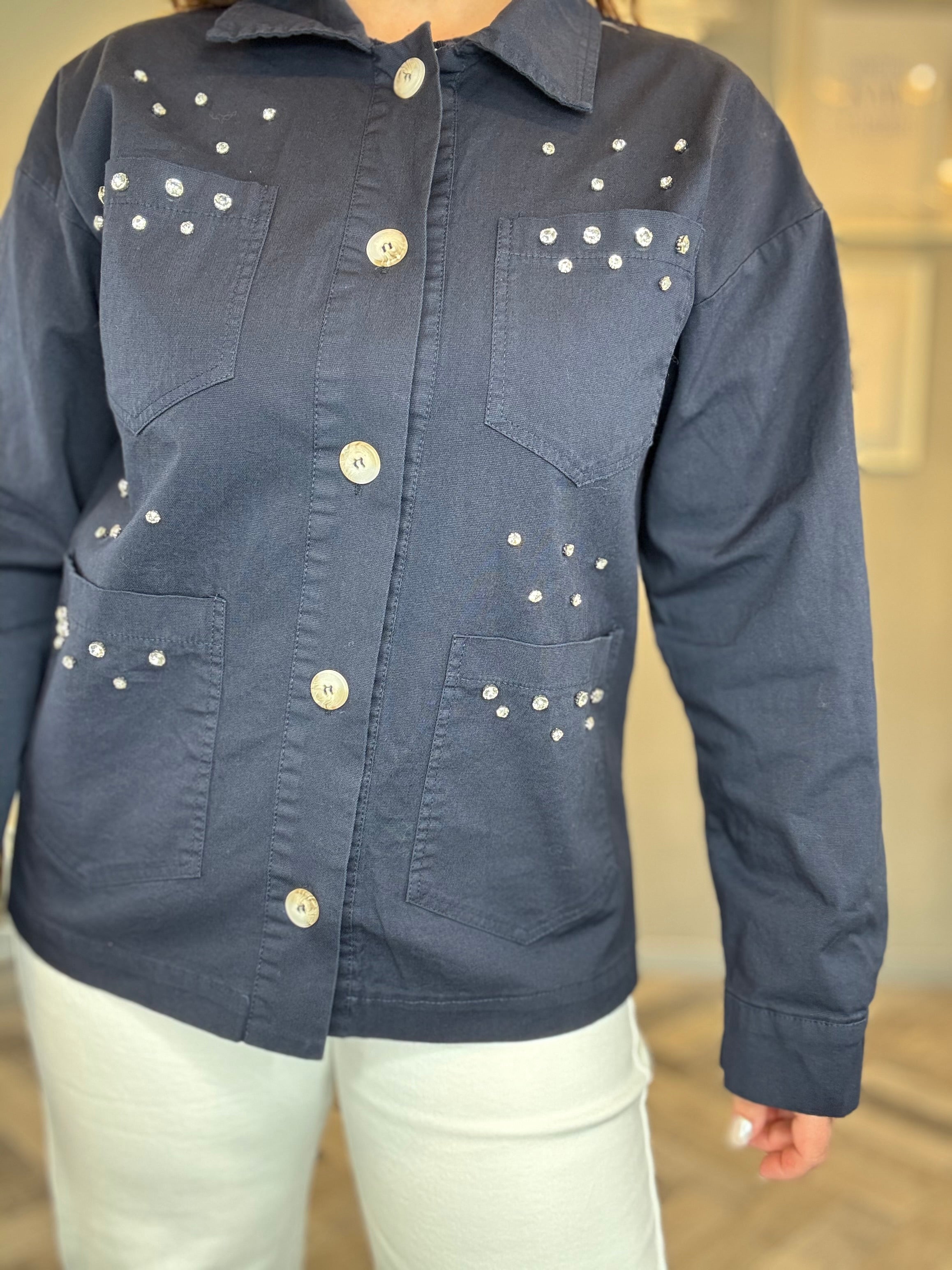 Giacca utility blu con dettagli gioiello