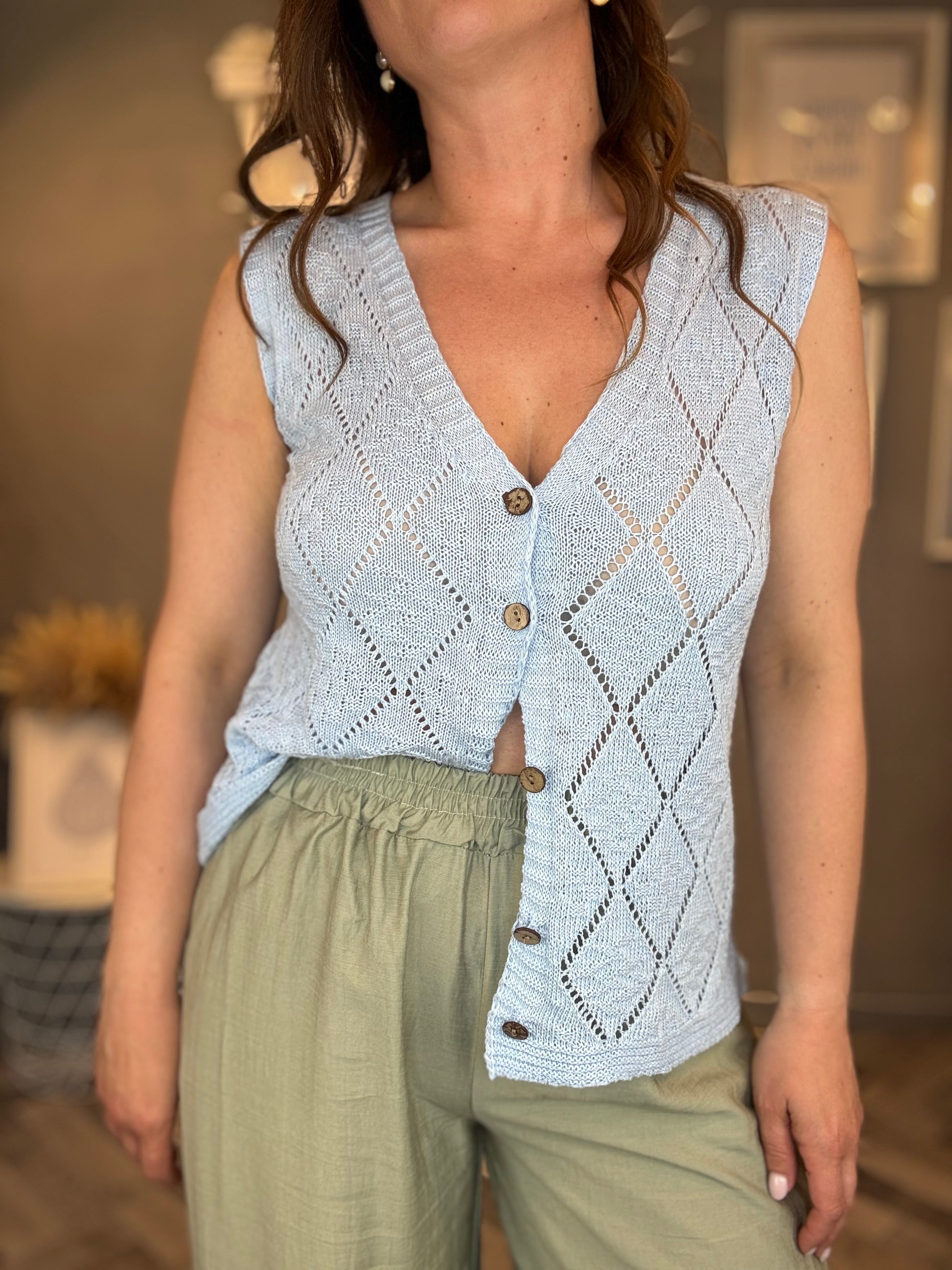 Gilet traforato rombi celeste