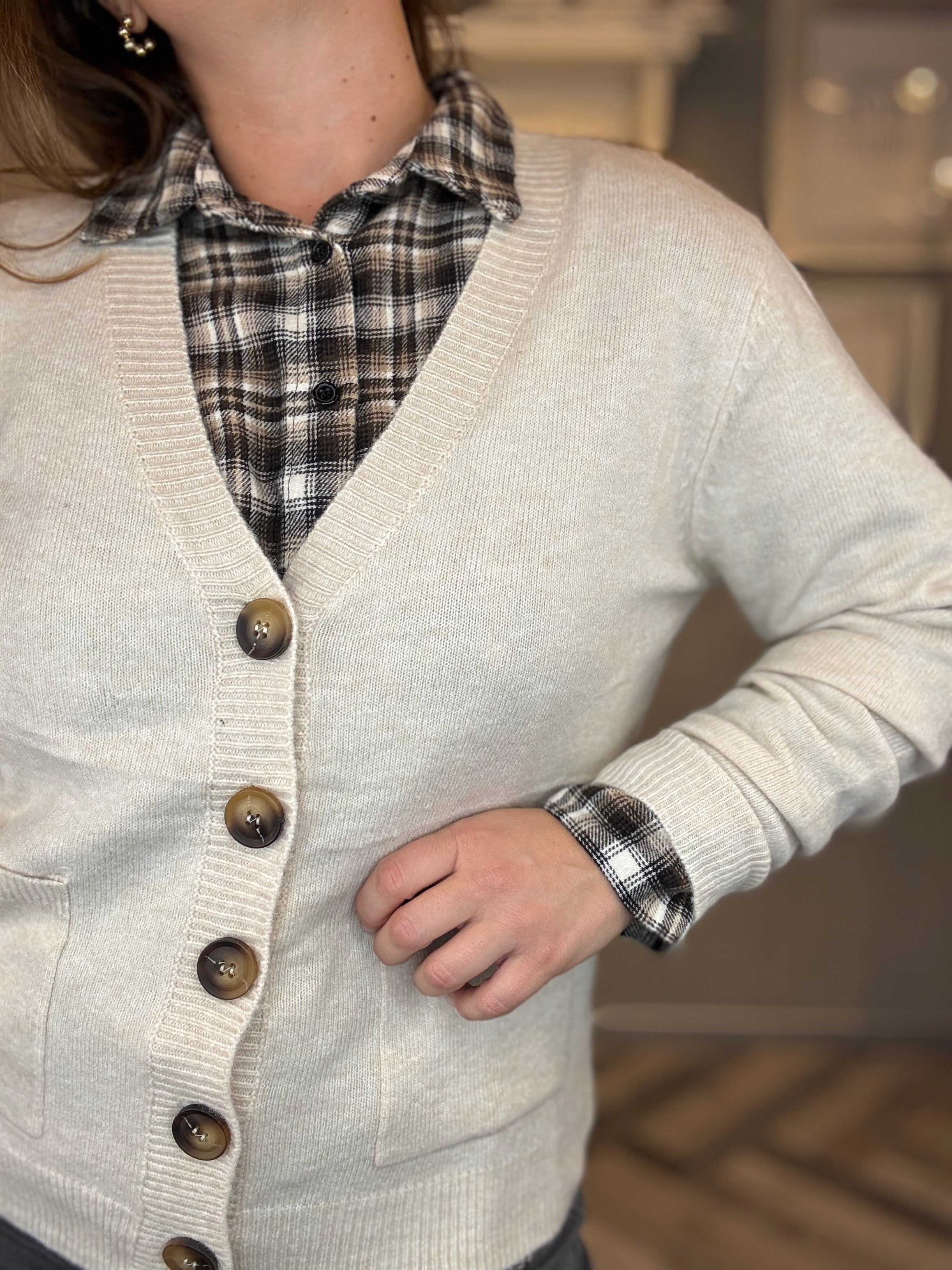 Cardigan basic sabbia