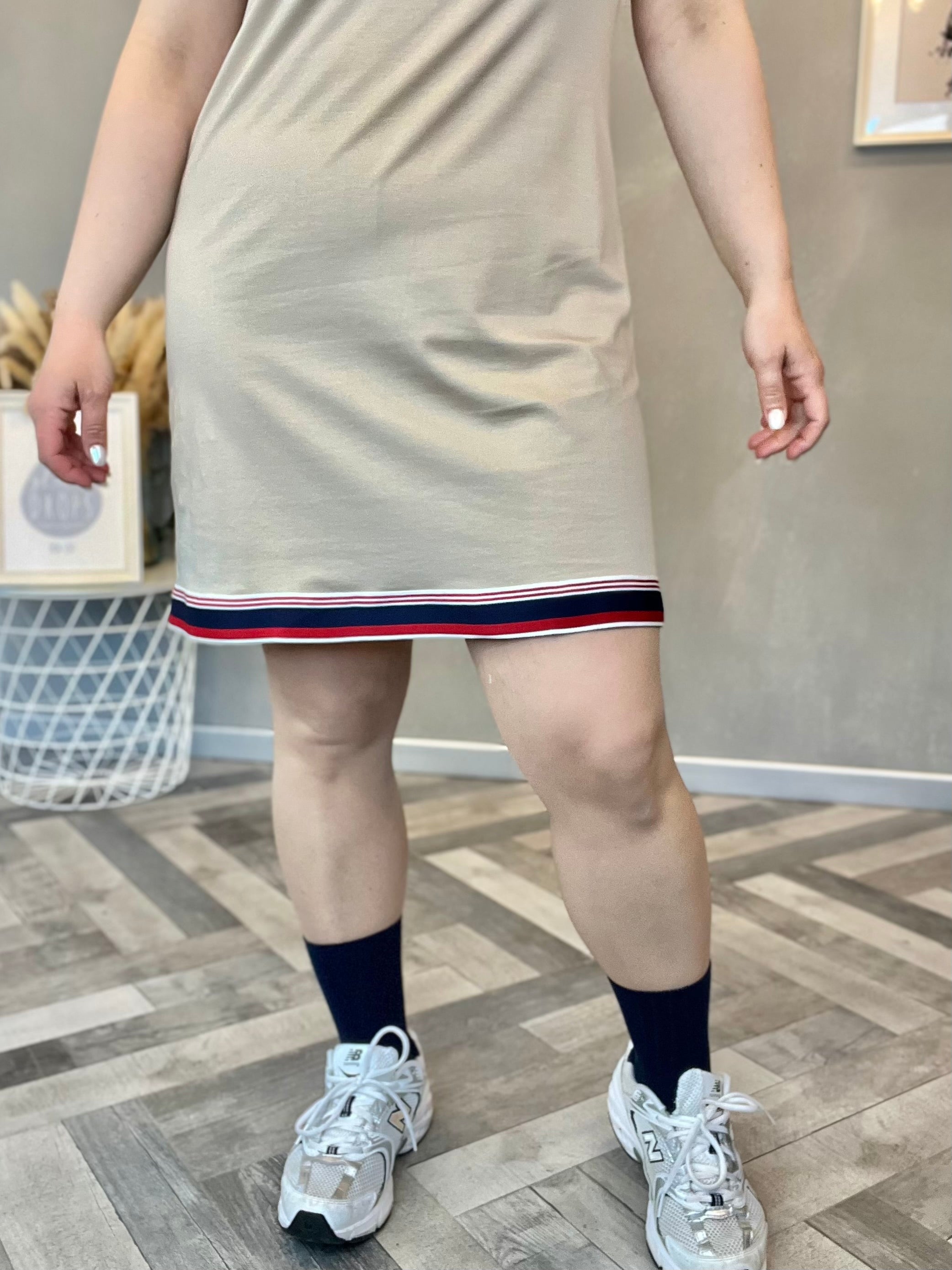 Abito polo corto