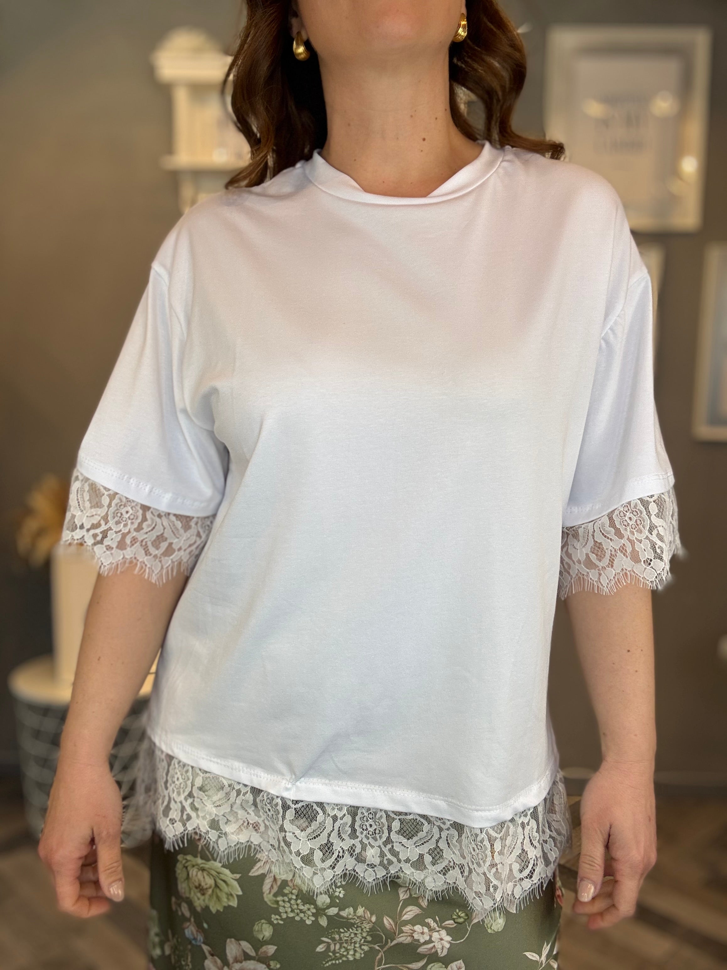 T-shirt bianca pizzo all over