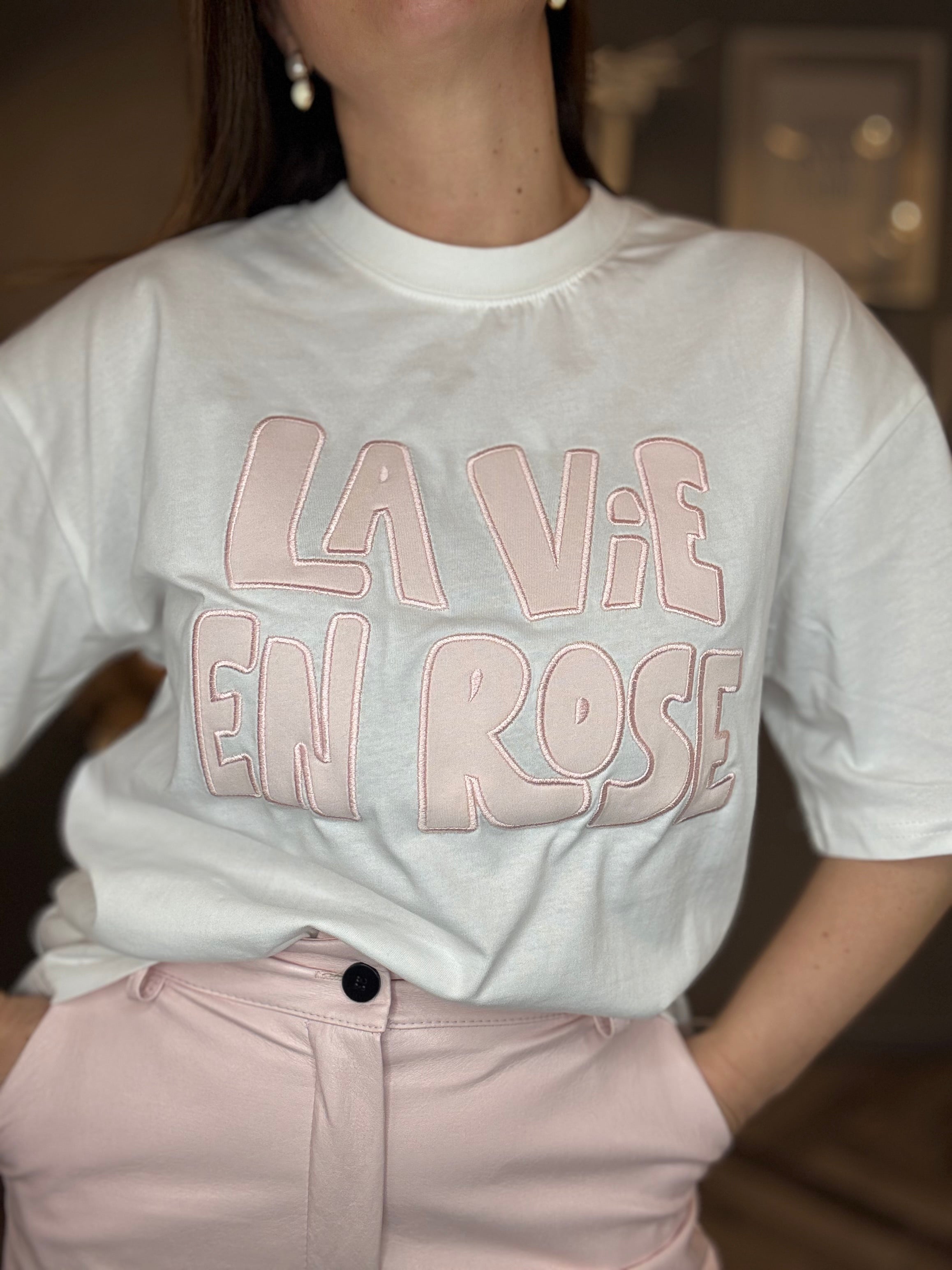 T-shirt bianca La vie en rose rosa