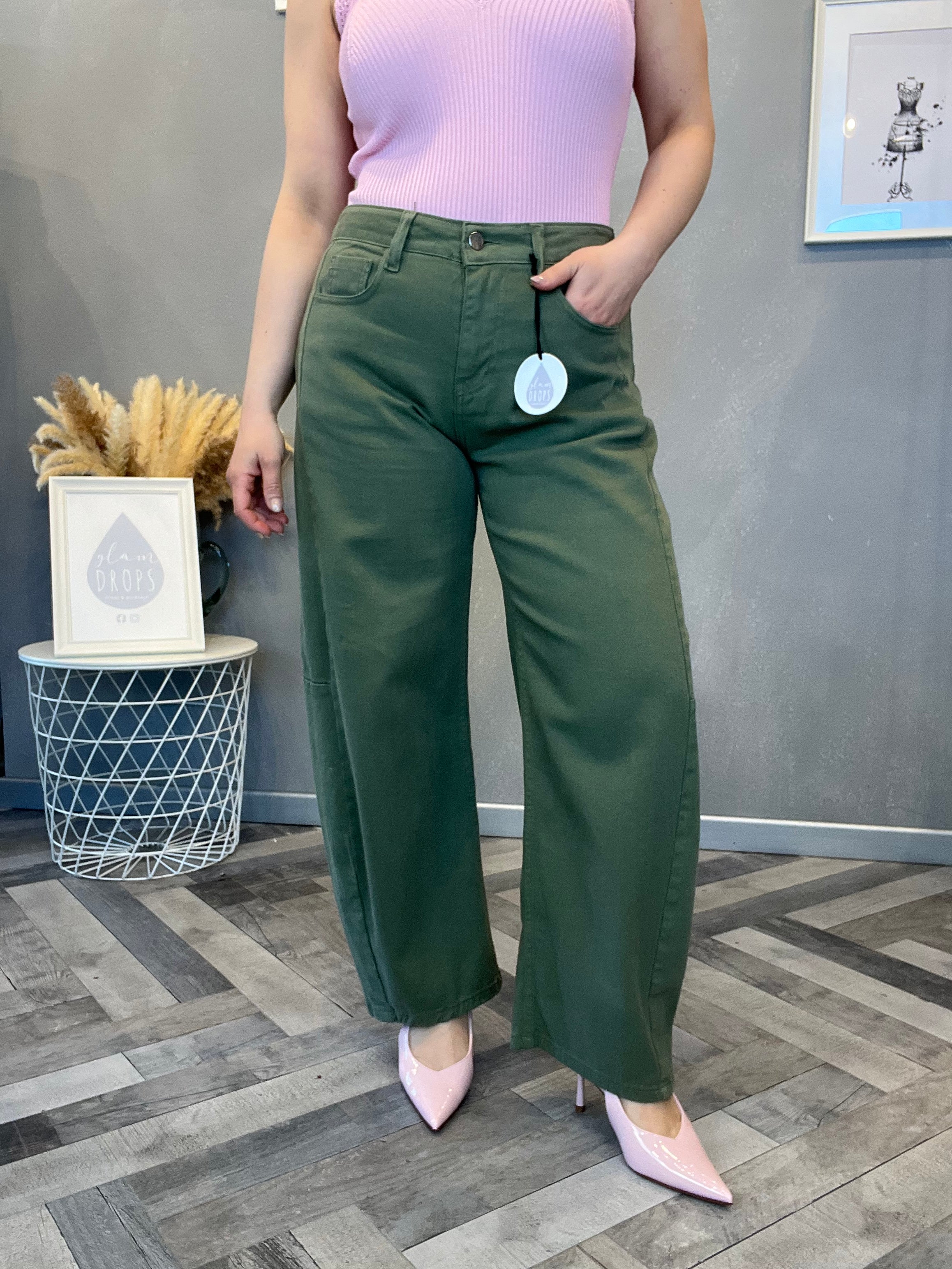 Jeans barrel verde militare