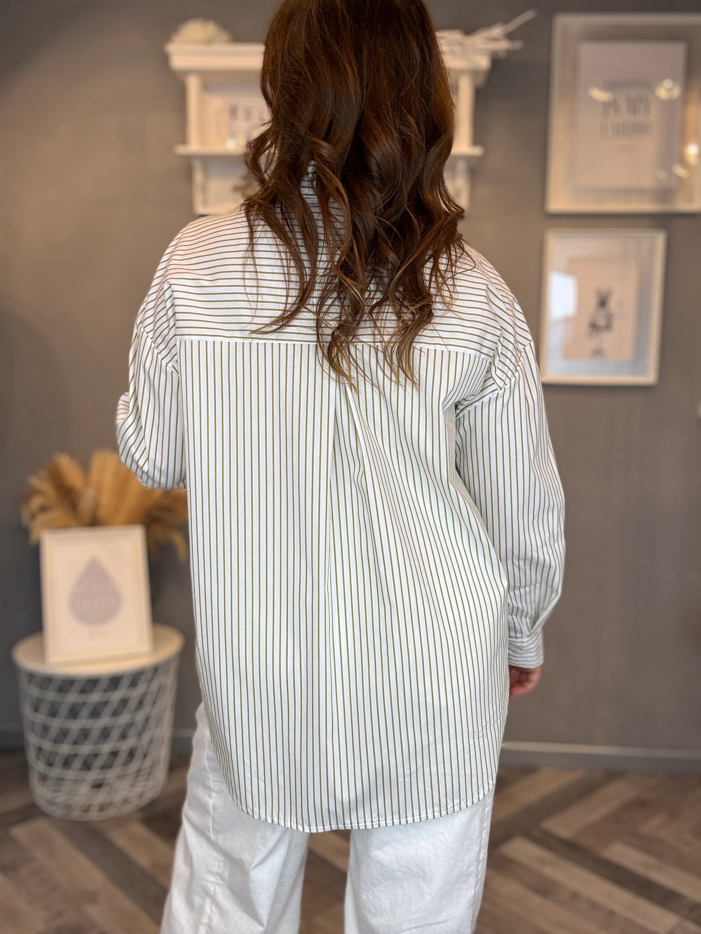 Camicia a righe oliva