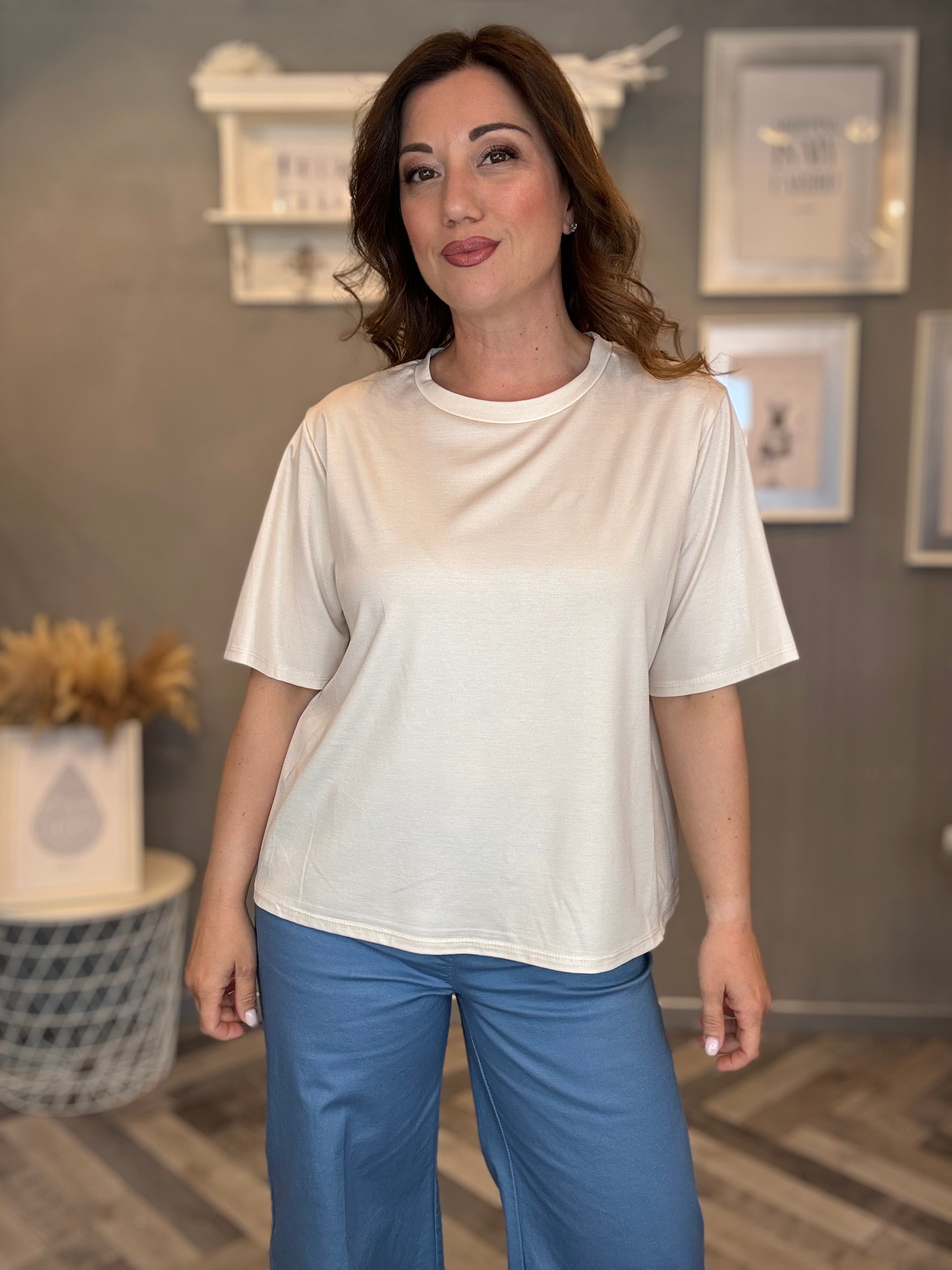 T-shirt basic morbida burro