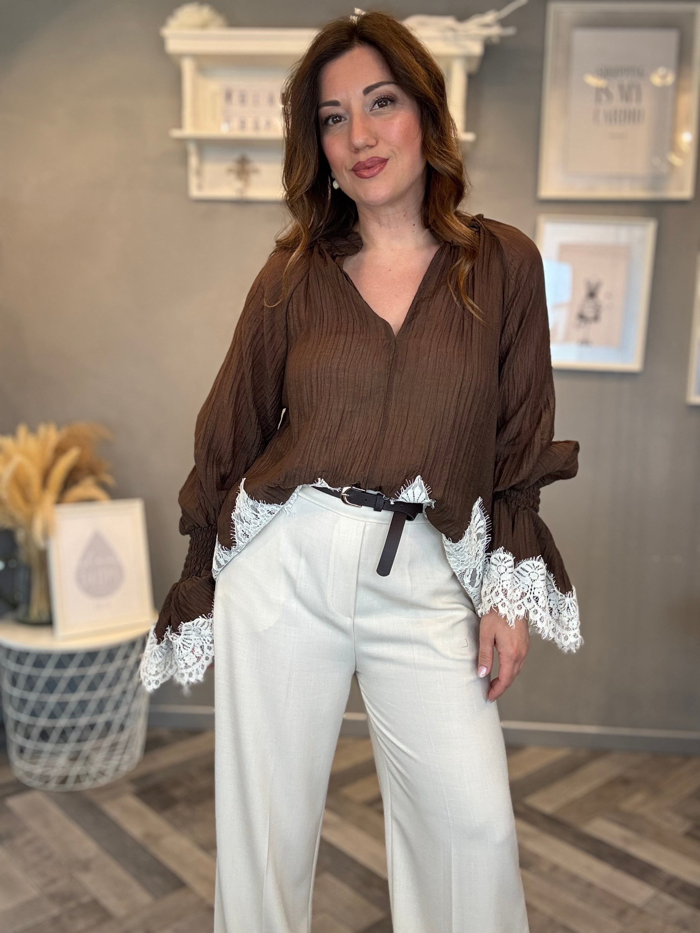 Blusa Romantic lace cioccolato